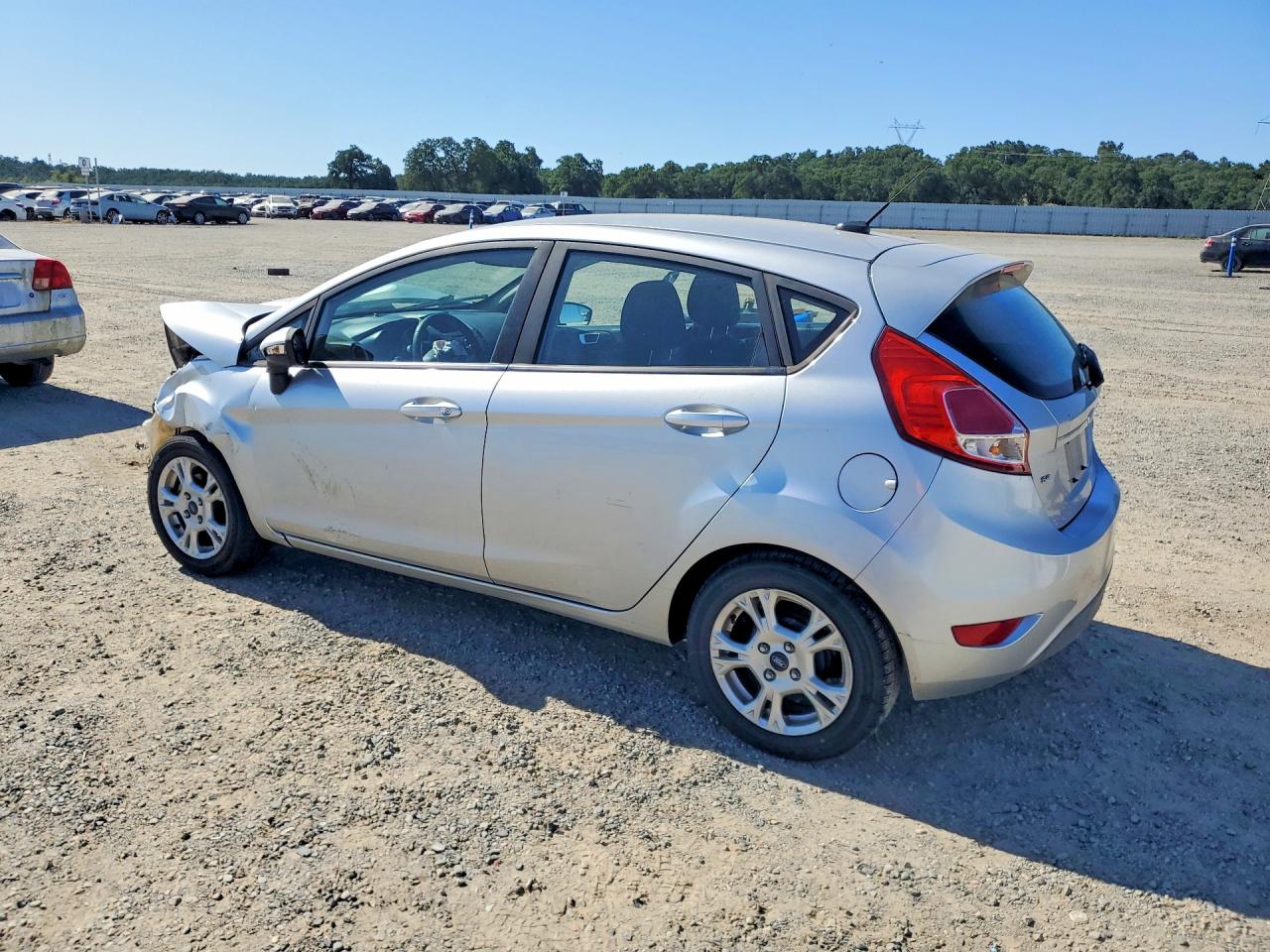 2015 Ford Fiesta Se Silver vin: 3FADP4EJ2FM146546
