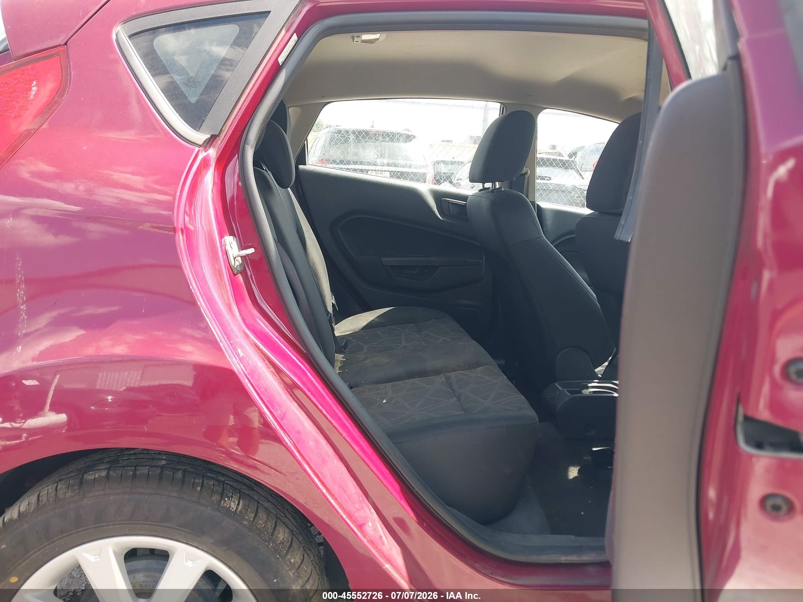 2011 Ford Fiesta Se Purple vin: 3FADP4EJ3BM119446