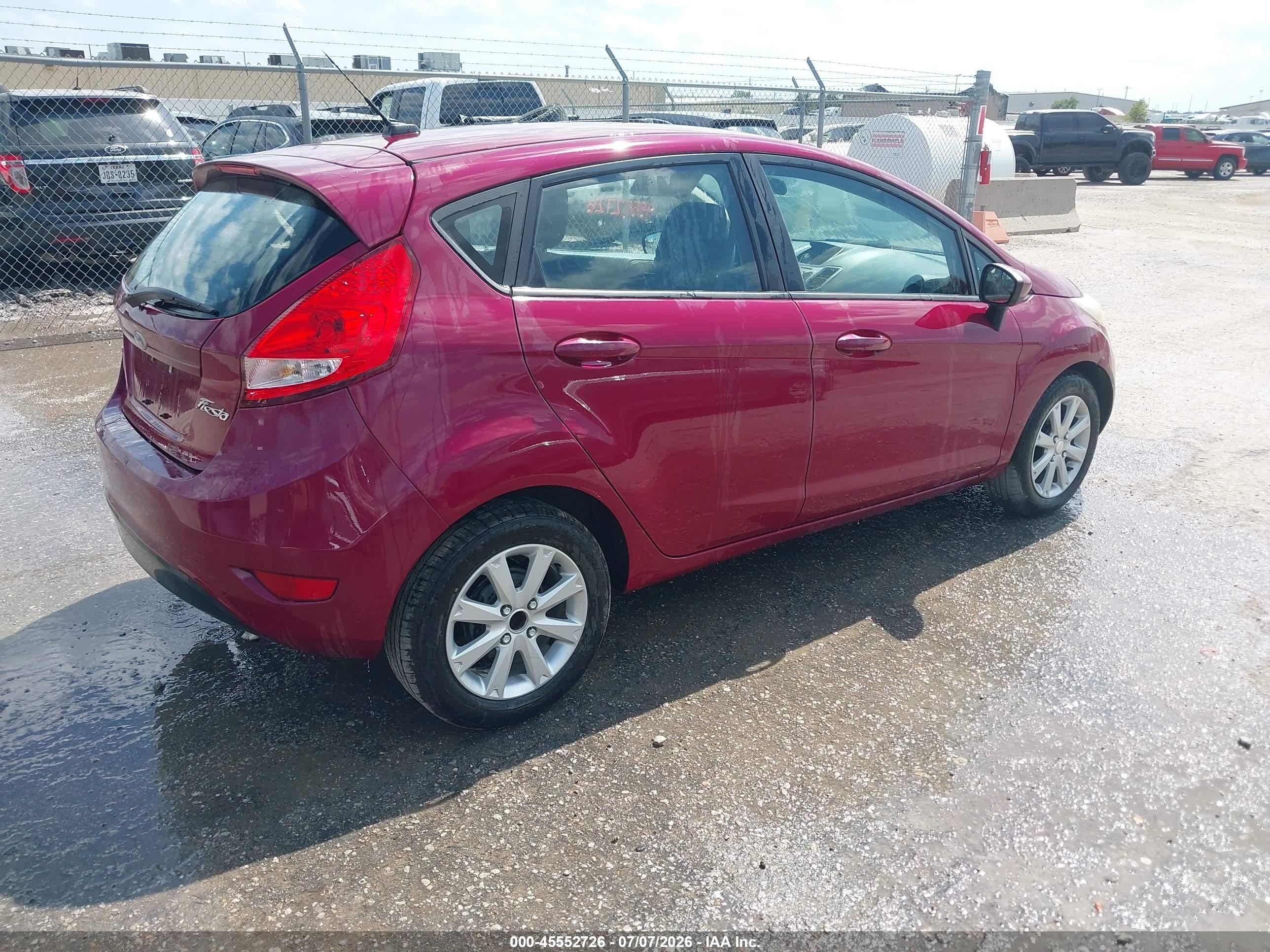 2011 Ford Fiesta Se Purple vin: 3FADP4EJ3BM119446