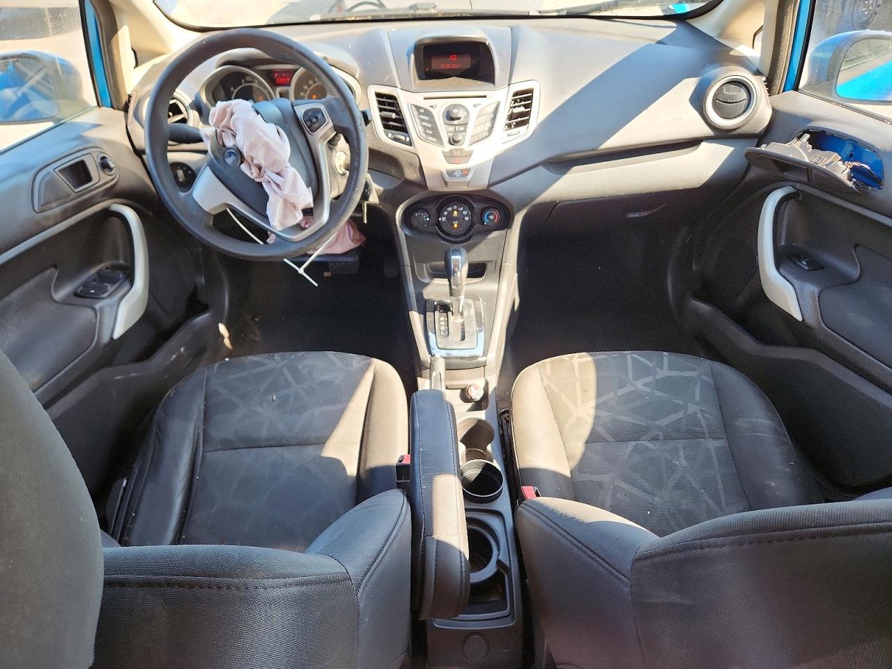 2012 Ford Fiesta Se Blue vin: 3FADP4EJ3CM105256