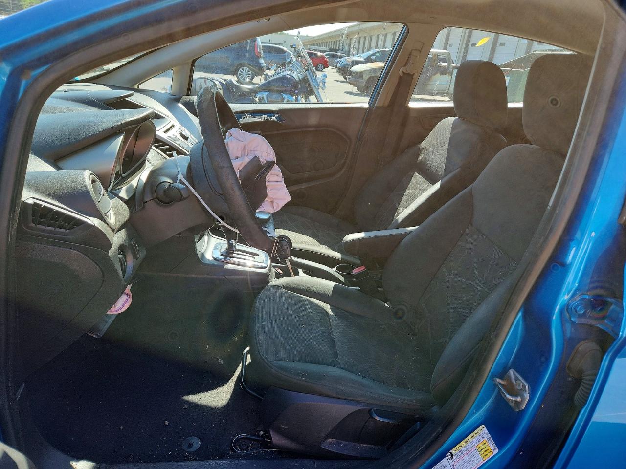 2012 Ford Fiesta Se Blue vin: 3FADP4EJ3CM105256