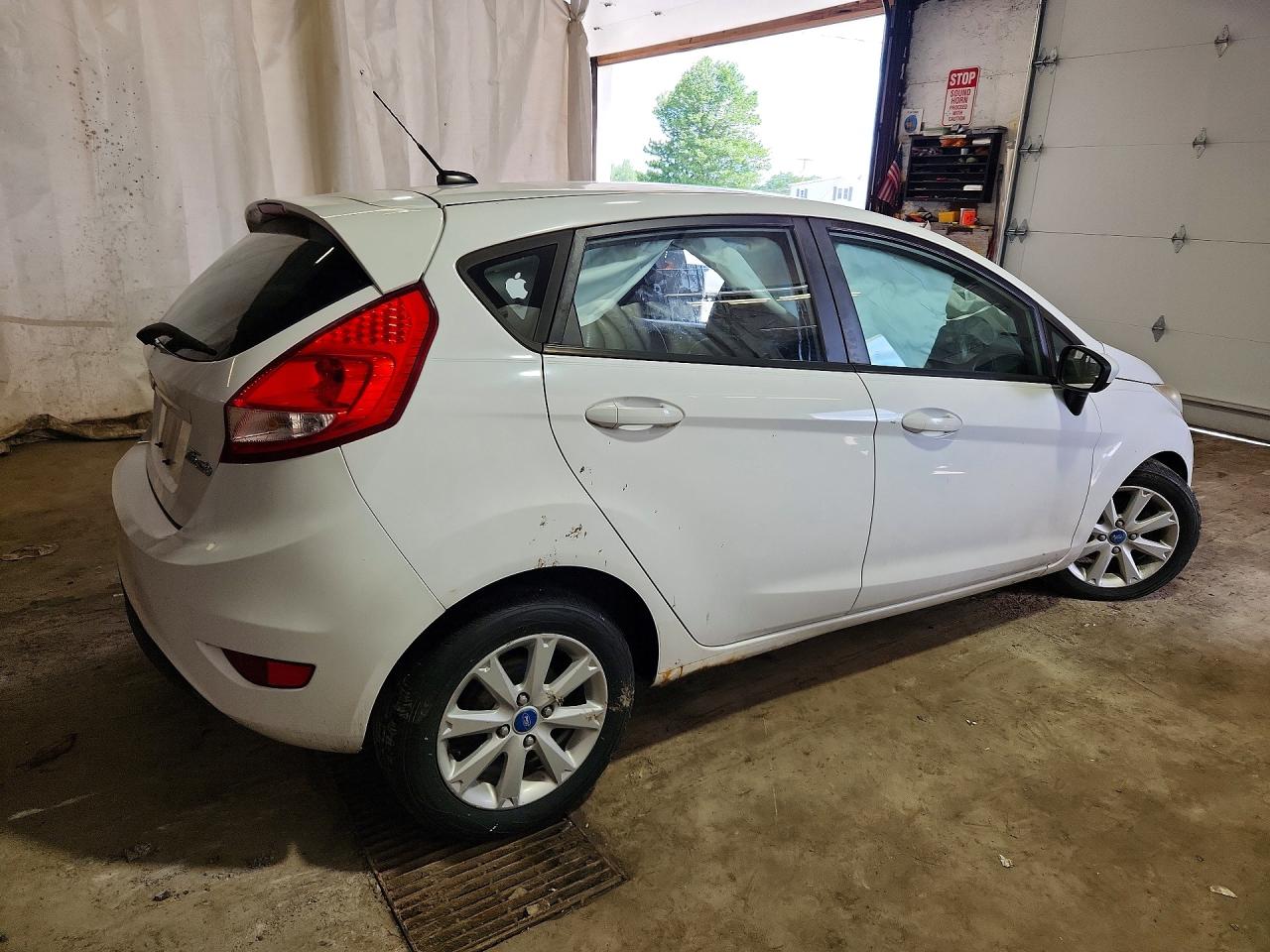 2012 Ford Fiesta Se White vin: 3FADP4EJ3CM121425