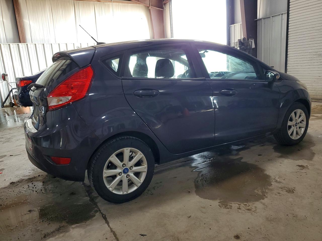 2013 Ford Fiesta Se Blue vin: 3FADP4EJ3DM122706