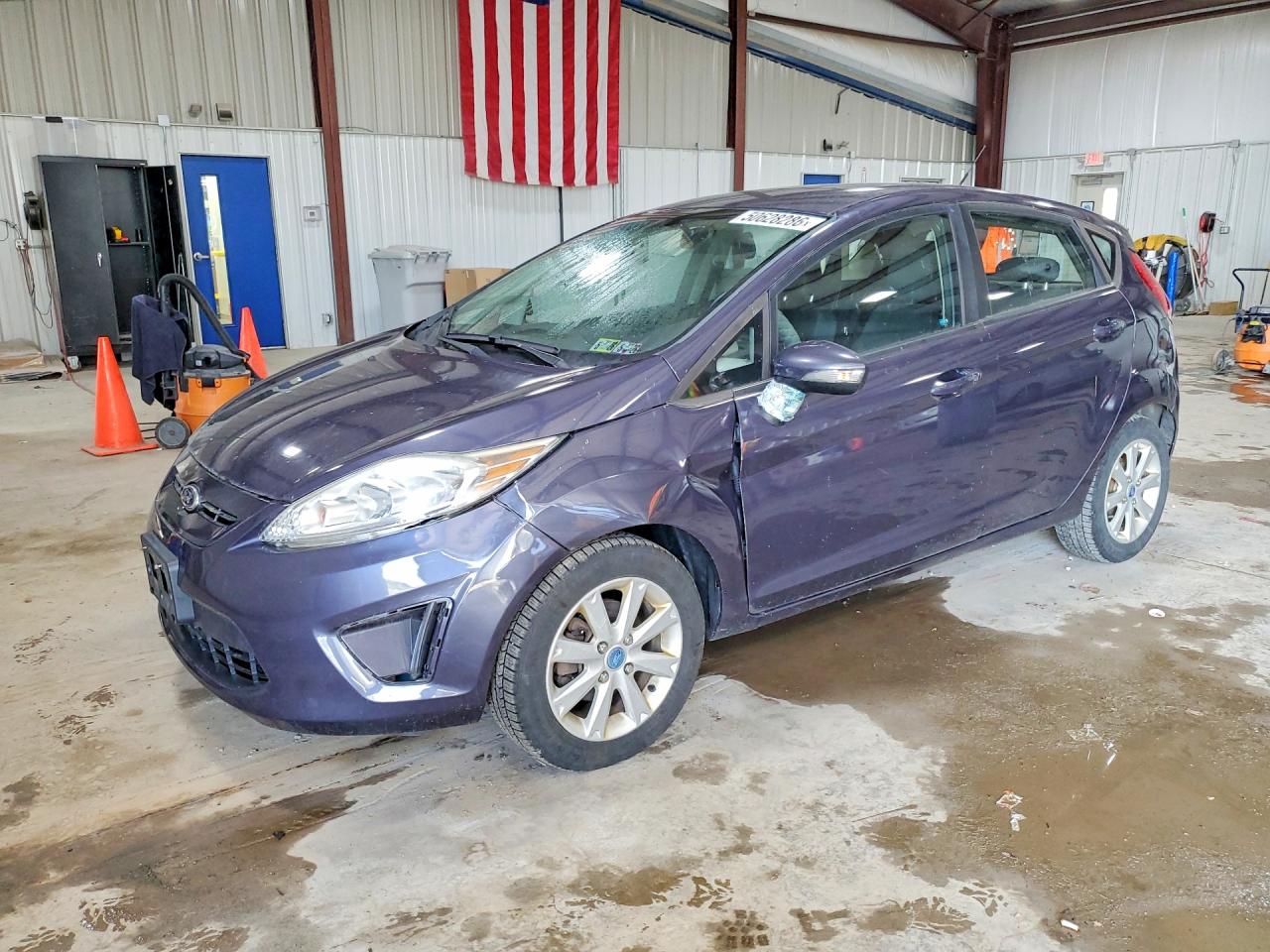 2013 Ford Fiesta Se Blue vin: 3FADP4EJ3DM122706