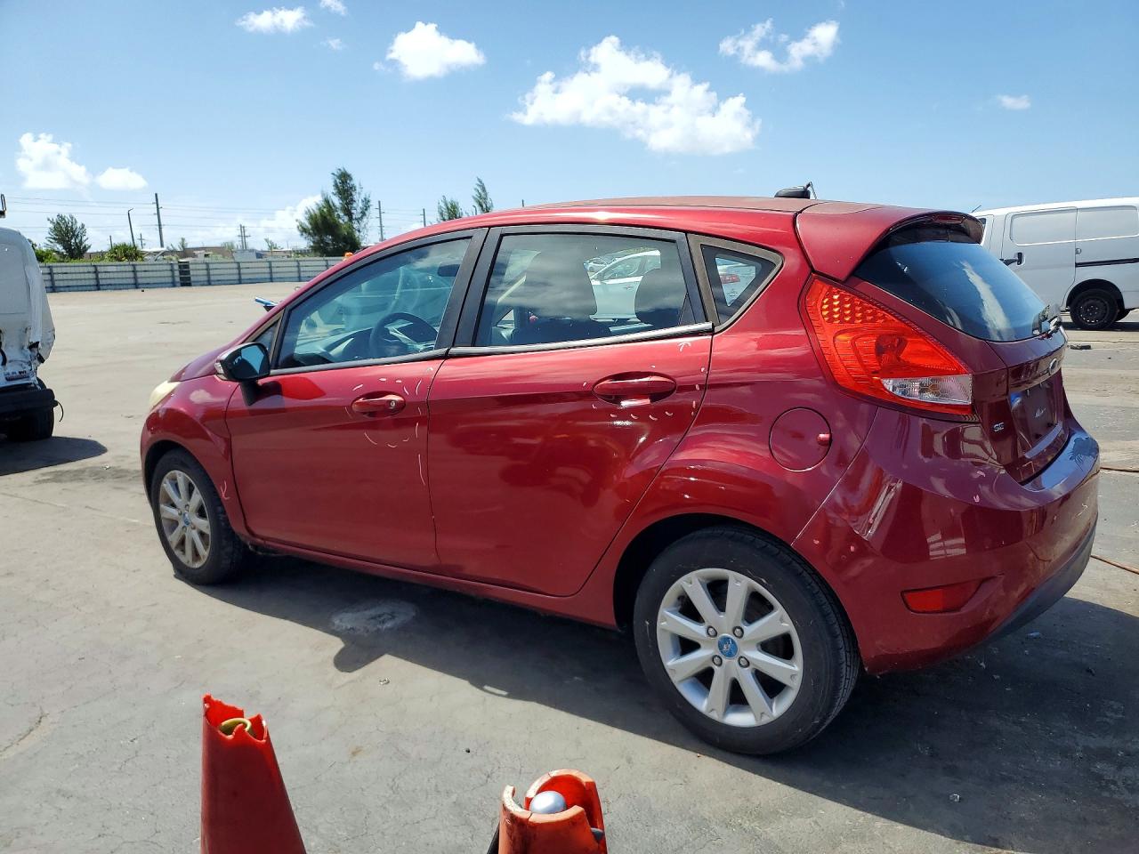 2013 Ford Fiesta Se Red vin: 3FADP4EJ3DM152773