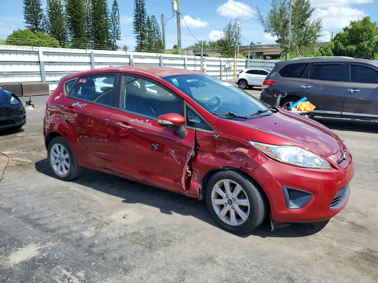 2013 Ford Fiesta Se Red vin: 3FADP4EJ3DM152773