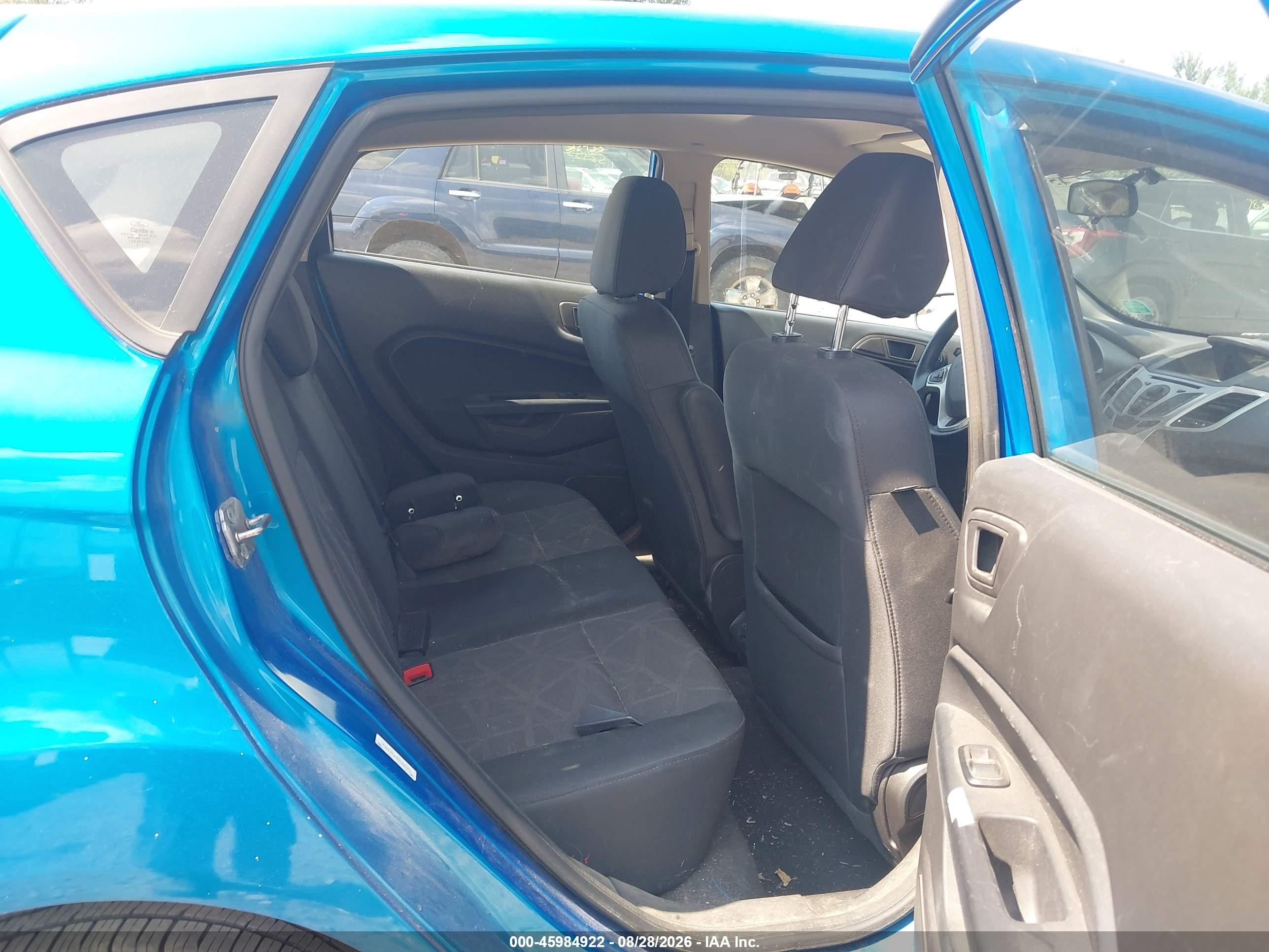 2013 Ford Fiesta Se Light Blue vin: 3FADP4EJ3DM184297