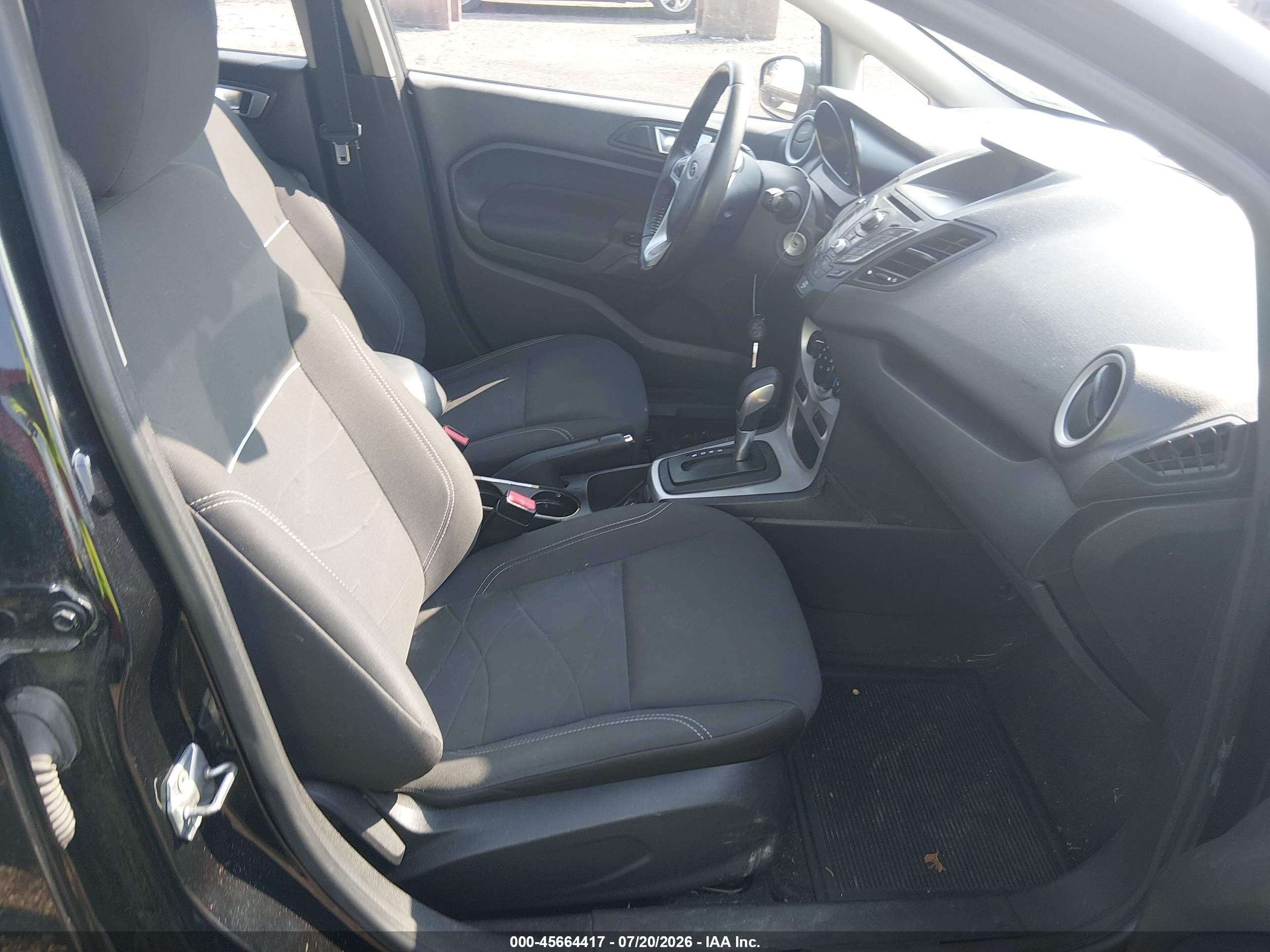 2014 Ford Fiesta Se Black vin: 3FADP4EJ3EM108127