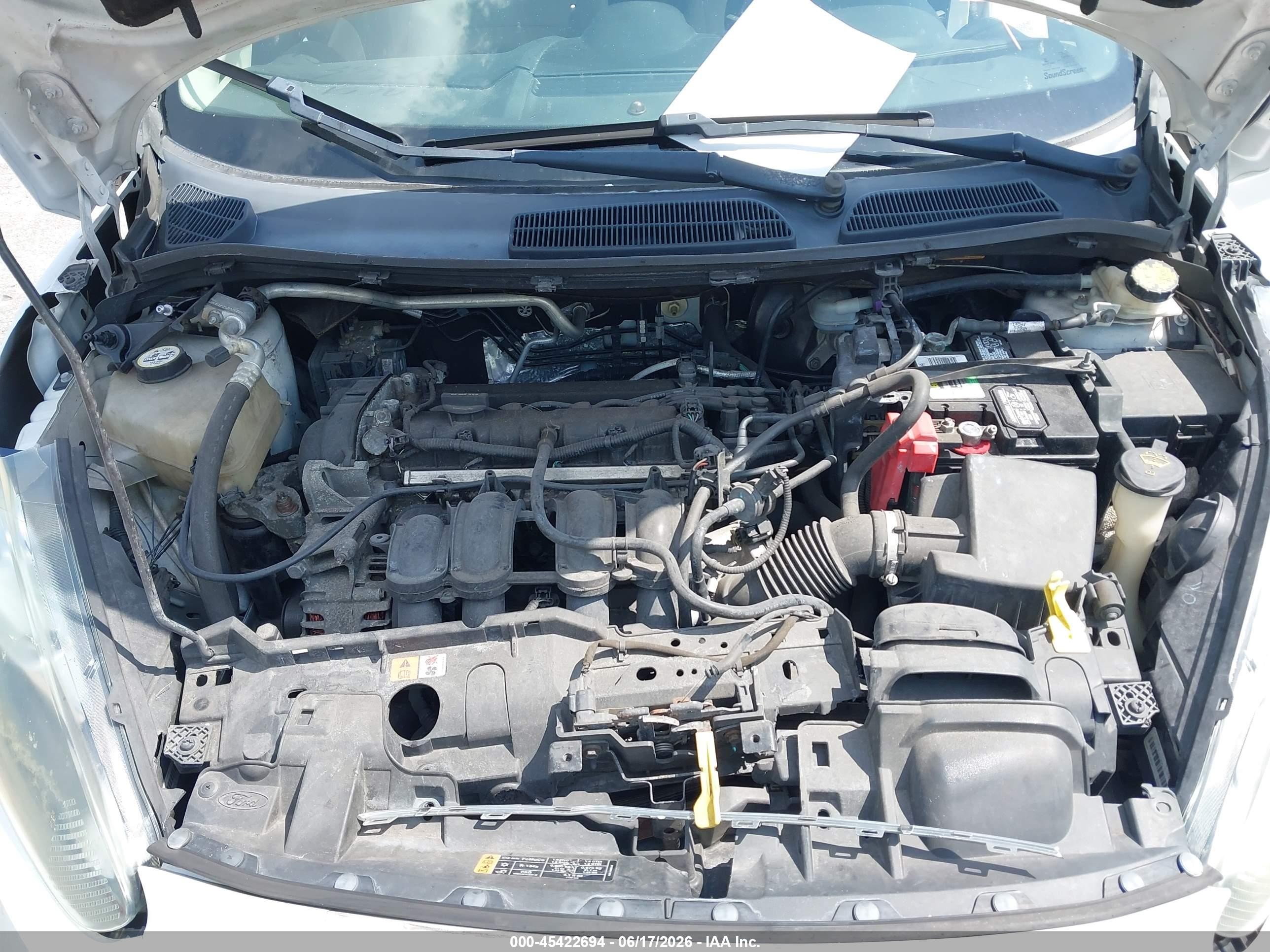 2014 Ford Fiesta Se White vin: 3FADP4EJ3EM133982
