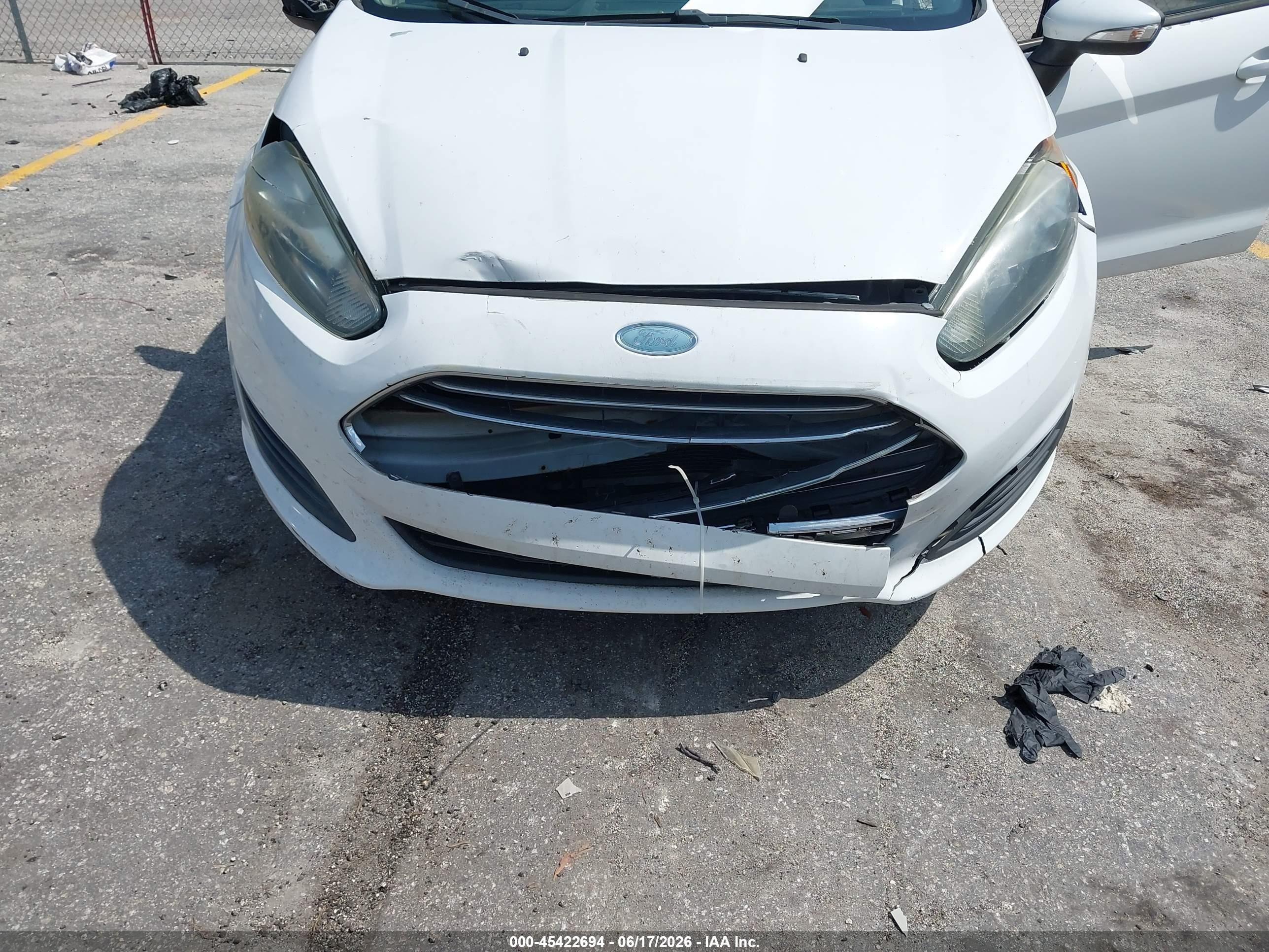 2014 Ford Fiesta Se White vin: 3FADP4EJ3EM133982