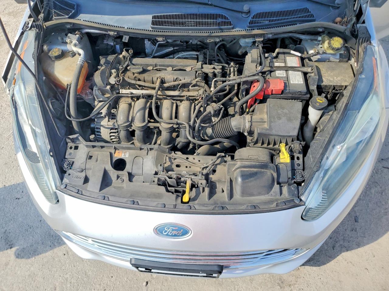 2014 Ford Fiesta Se Silver vin: 3FADP4EJ3EM165265
