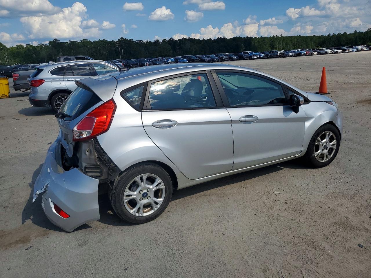 2014 Ford Fiesta Se Silver vin: 3FADP4EJ3EM165265