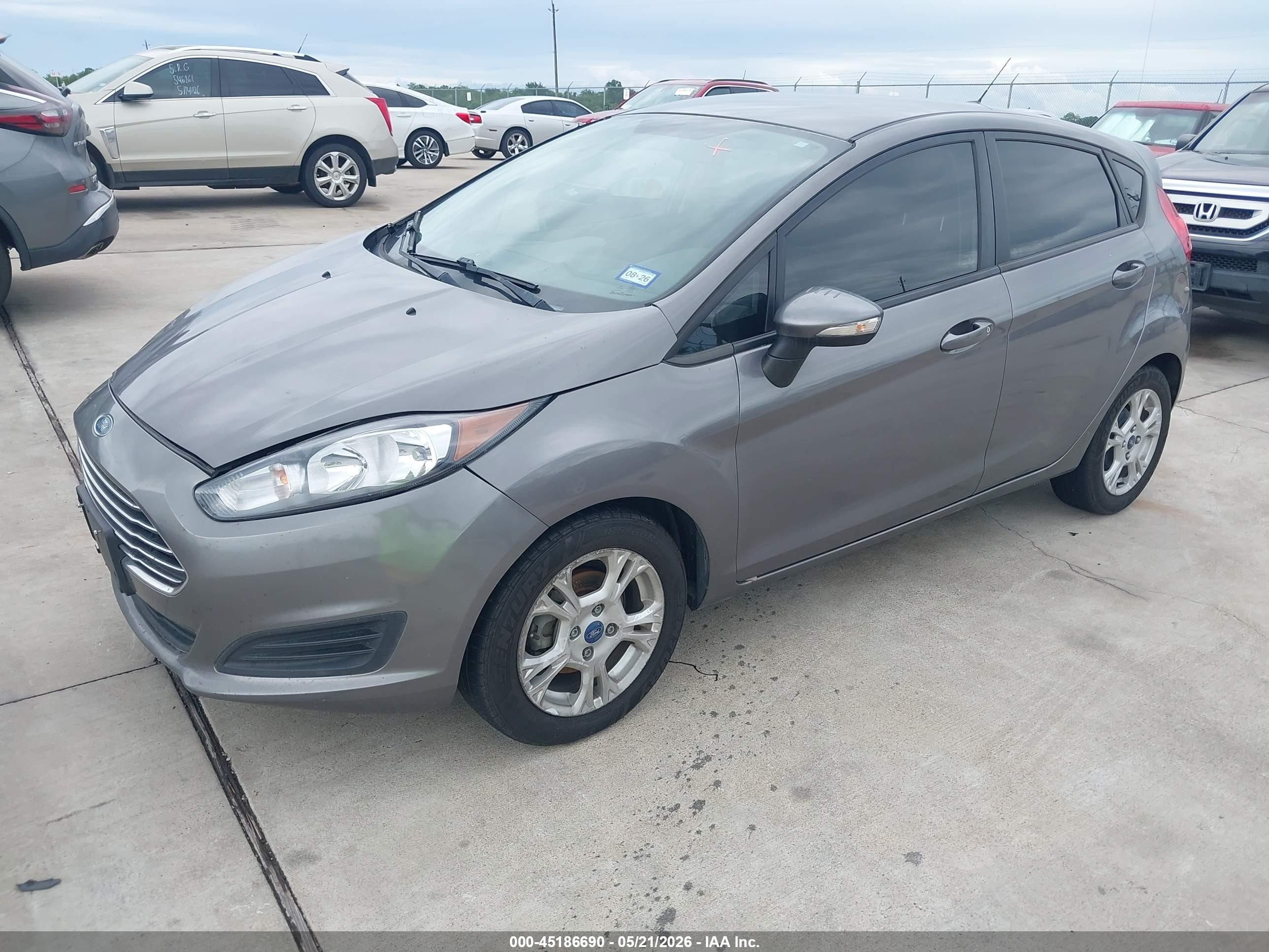 2014 Ford Fiesta Se Серый vin: 3FADP4EJ3EM174340