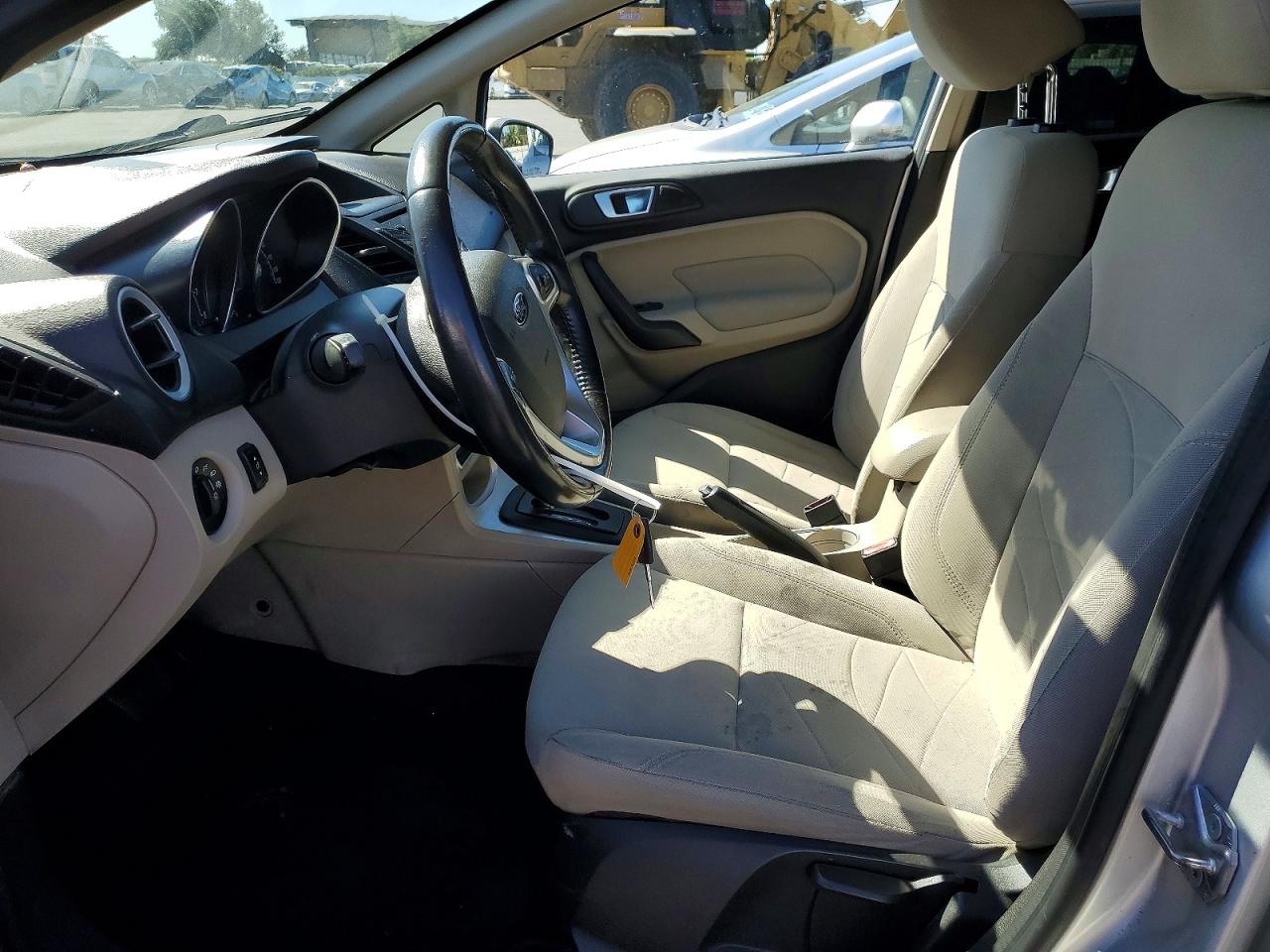2014 Ford Fiesta Se Silver vin: 3FADP4EJ3EM203769