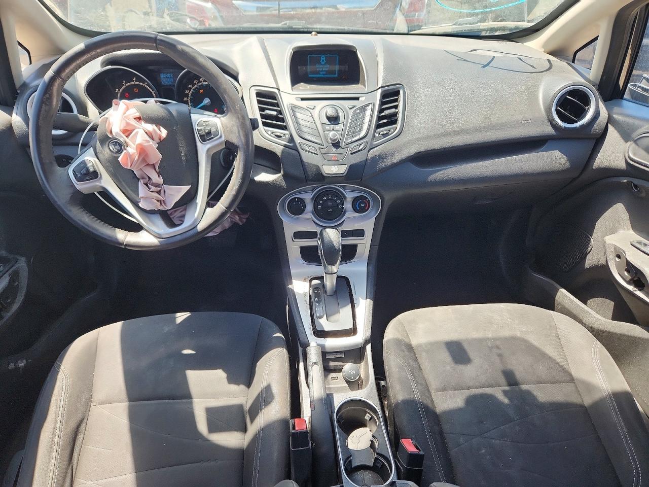 2015 Ford Fiesta Se Black vin: 3FADP4EJ3FM101499