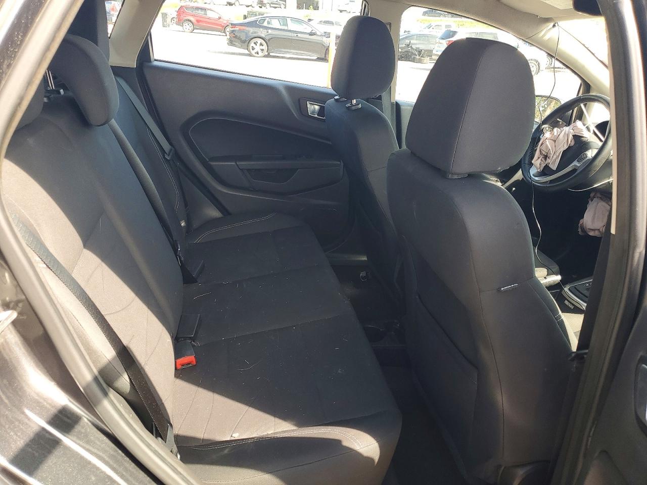 2015 Ford Fiesta Se Gray vin: 3FADP4EJ3FM118514