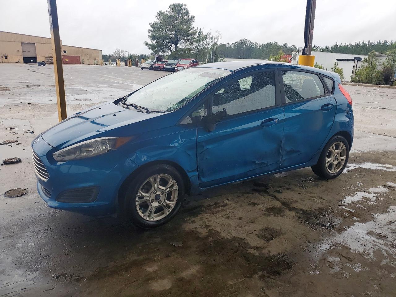 2015 Ford Fiesta Se Blue vin: 3FADP4EJ3FM157748