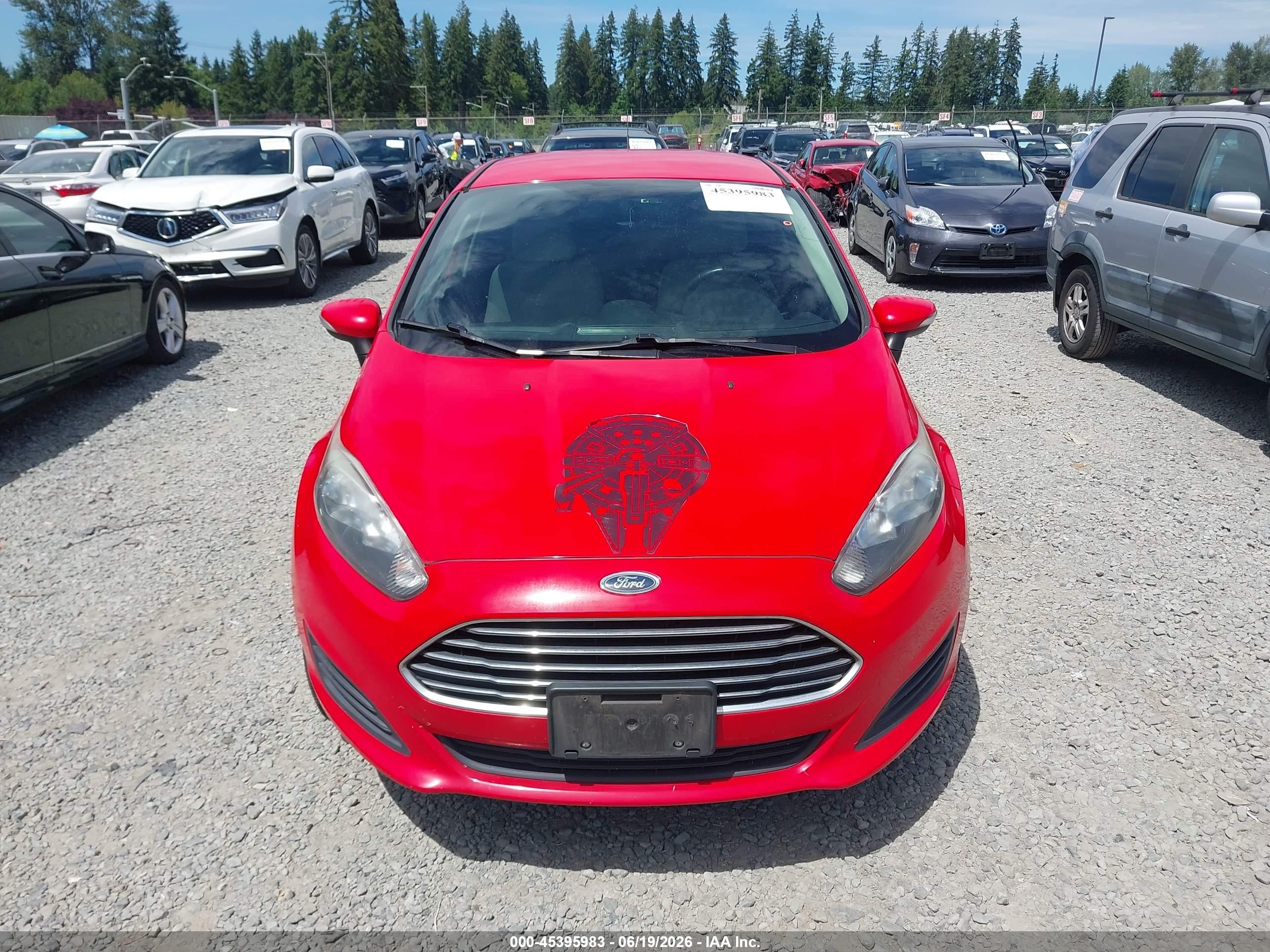 2015 Ford Fiesta Se Red vin: 3FADP4EJ3FM200551