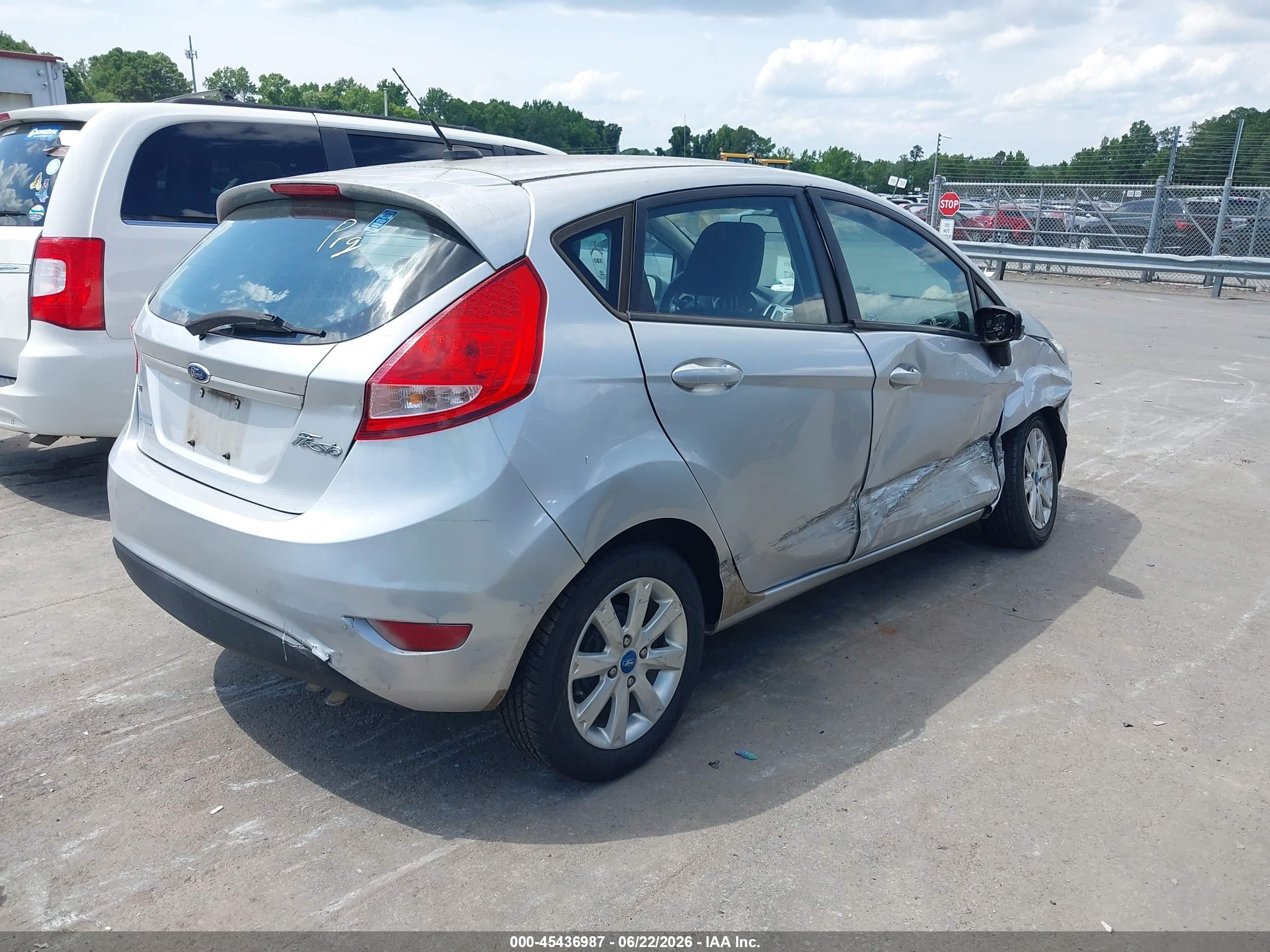 2012 Ford Fiesta Se Silver vin: 3FADP4EJ4CM101944