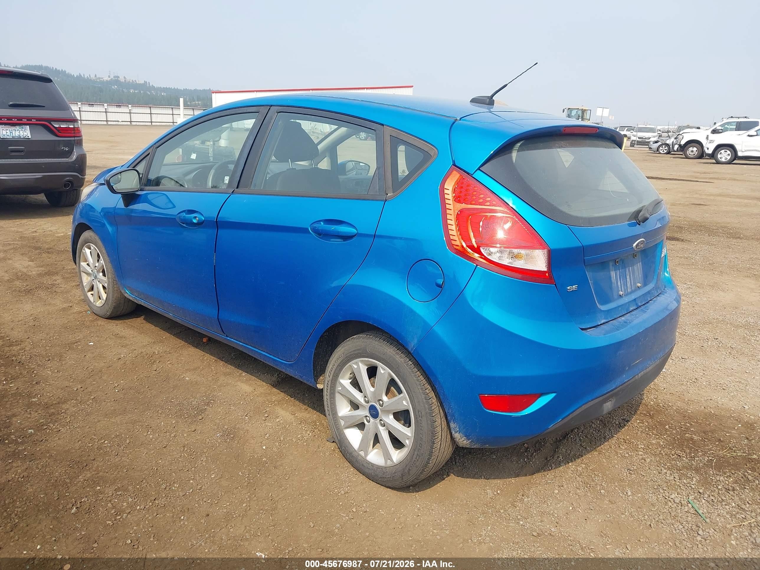 2012 Ford Fiesta Se Light Blue vin: 3FADP4EJ4CM140923