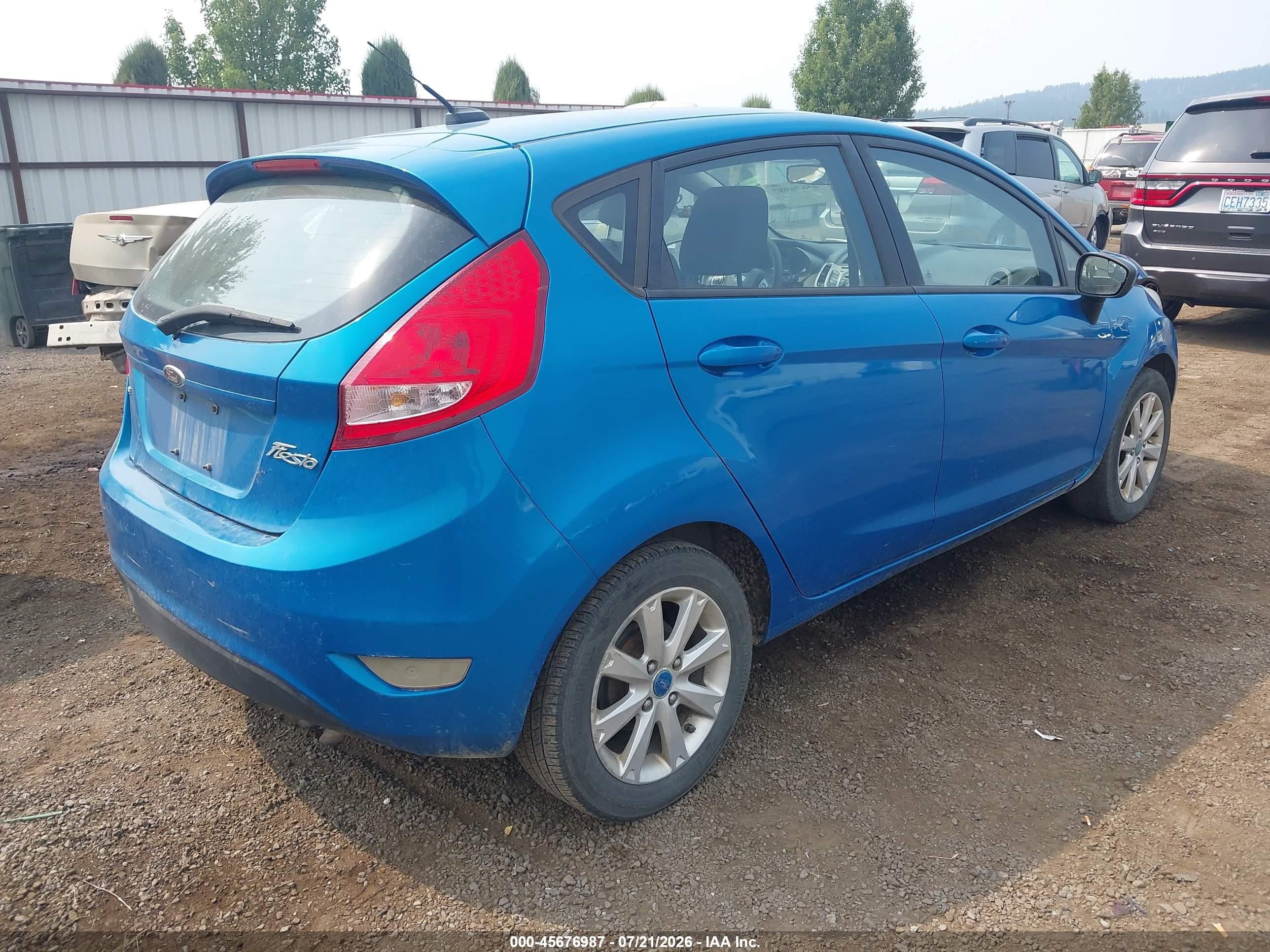 2012 Ford Fiesta Se Light Blue vin: 3FADP4EJ4CM140923