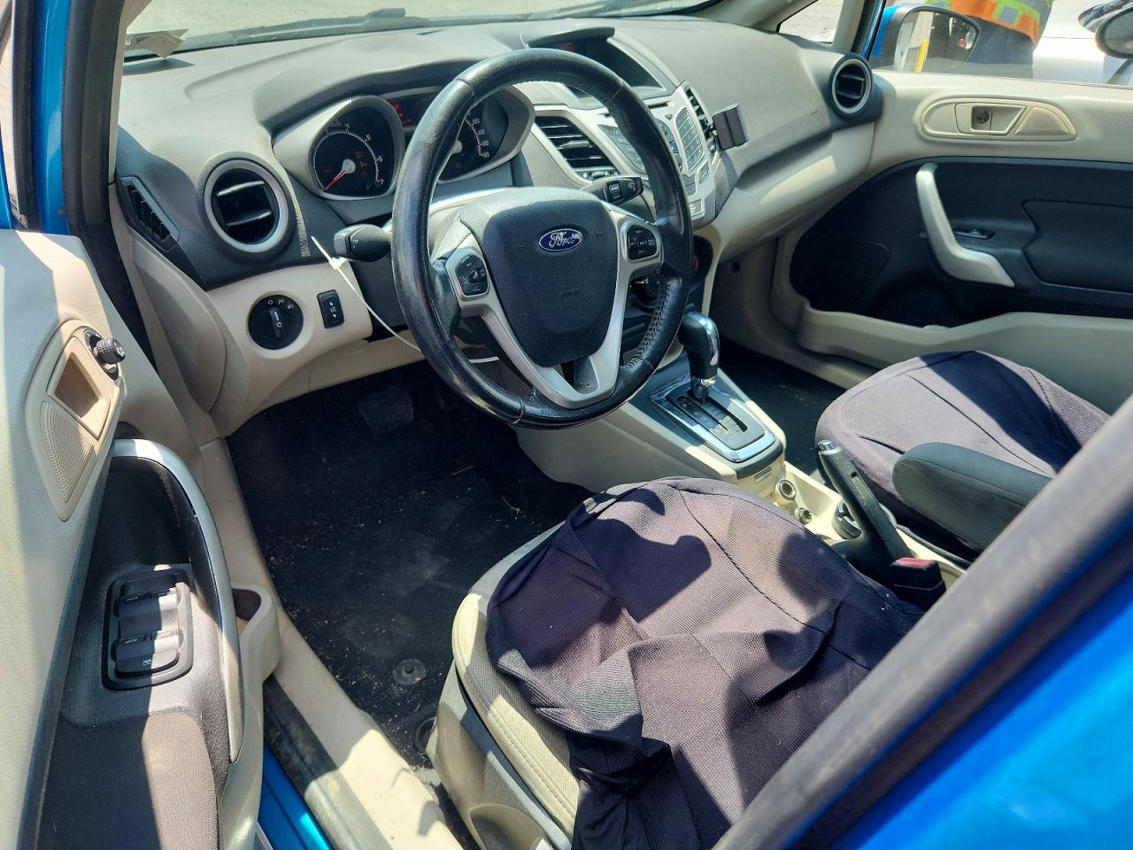 2013 Ford Fiesta Se Blue vin: 3FADP4EJ4DM107406