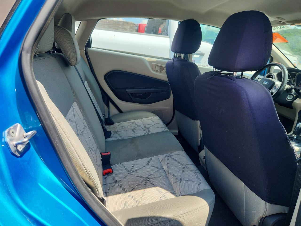 2013 Ford Fiesta Se Blue vin: 3FADP4EJ4DM107406