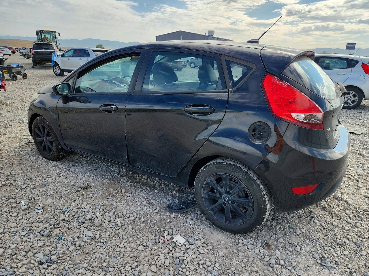 2013 Ford Fiesta Se Black vin: 3FADP4EJ4DM116798