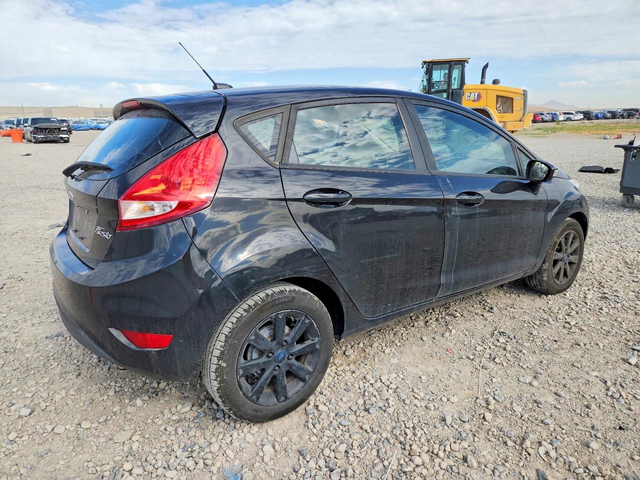 2013 Ford Fiesta Se Black vin: 3FADP4EJ4DM116798