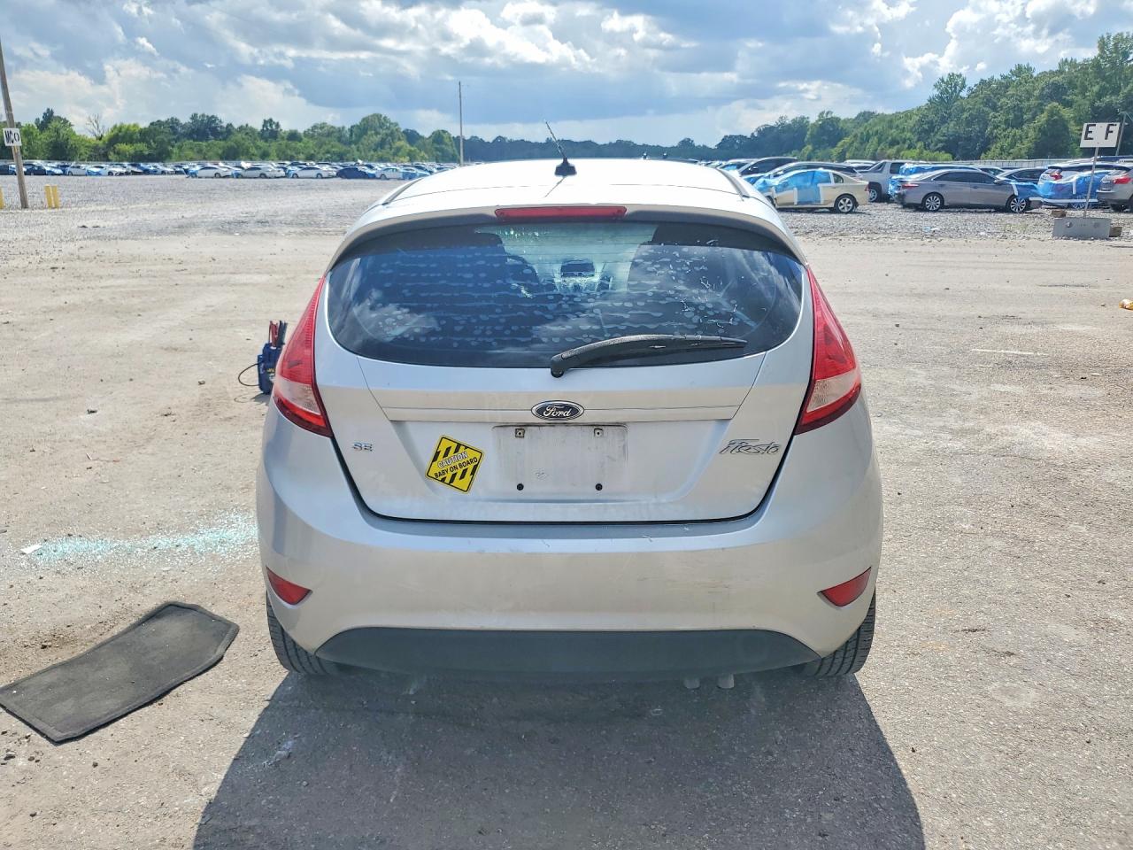2013 Ford Fiesta Se Серебряный vin: 3FADP4EJ4DM158713