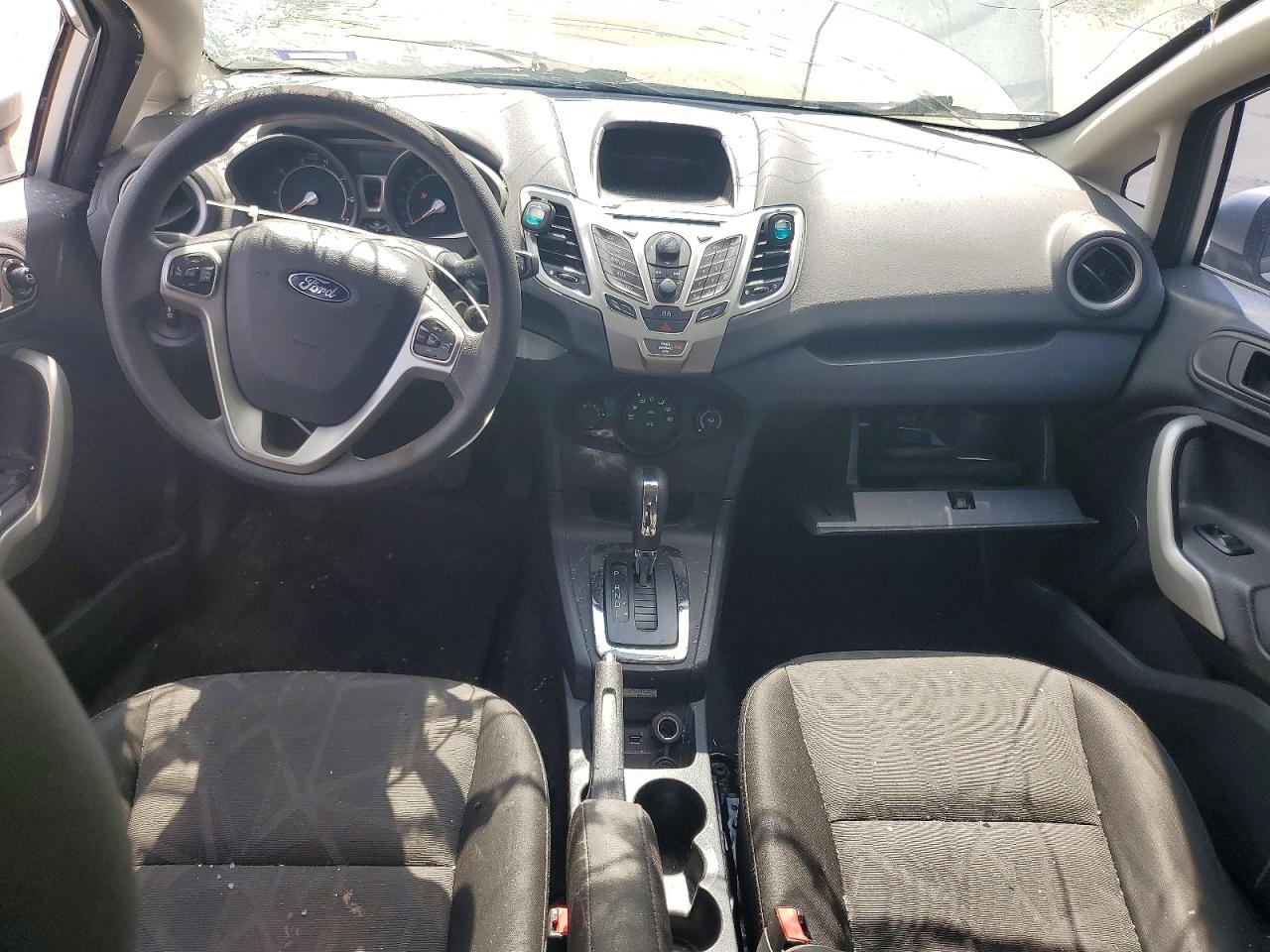 2013 Ford Fiesta Se Серебряный vin: 3FADP4EJ4DM158713