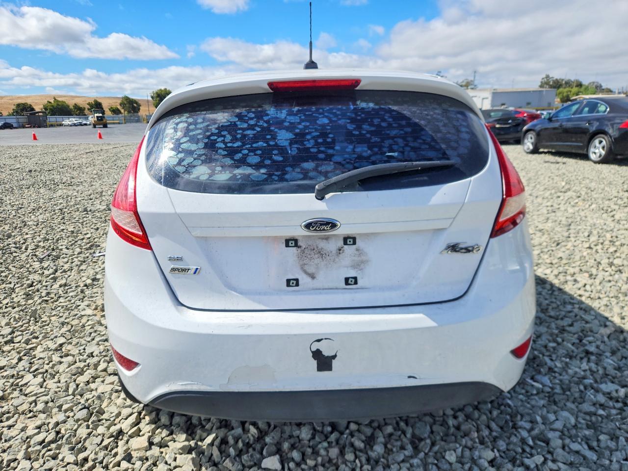 2013 Ford Fiesta Se White vin: 3FADP4EJ4DM159442