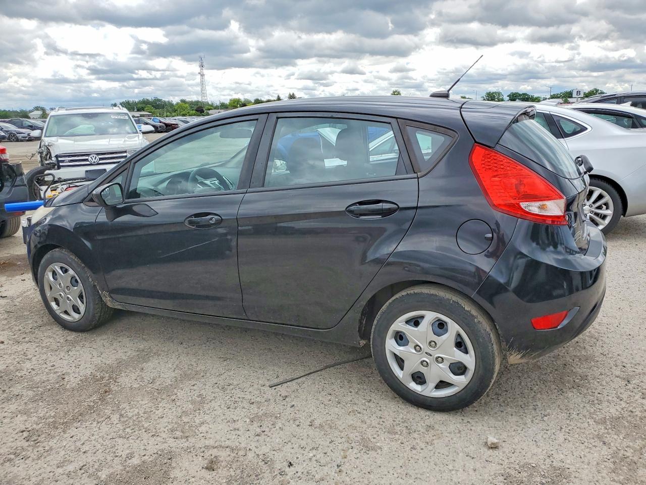 2013 Ford Fiesta Se Black vin: 3FADP4EJ4DM196877