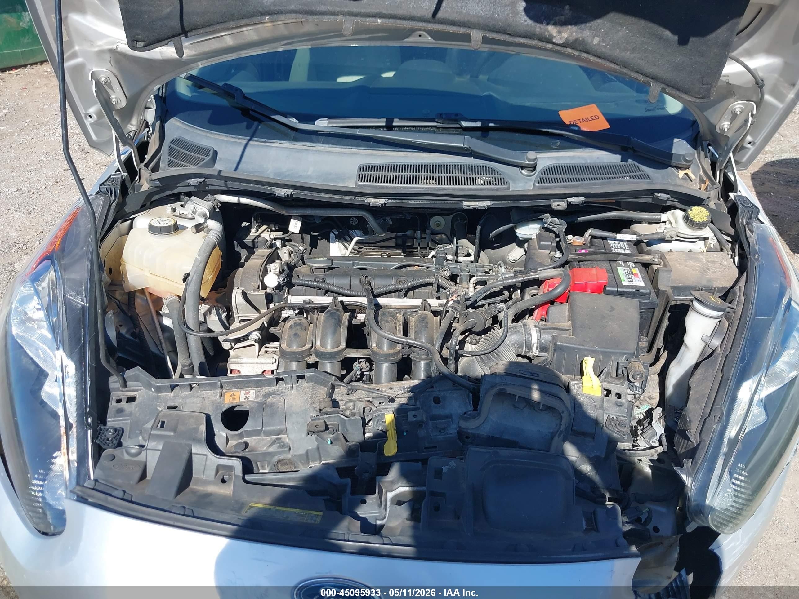 2014 Ford Fiesta Se Silver vin: 3FADP4EJ4EM118181