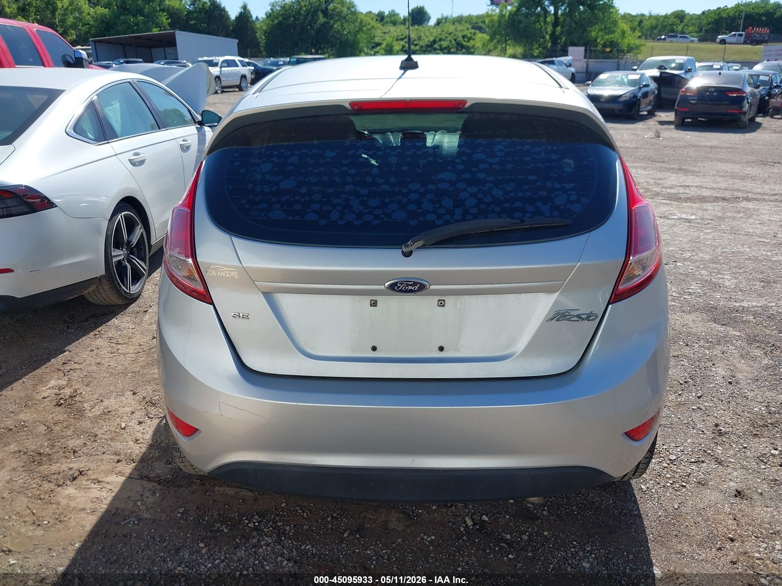 2014 Ford Fiesta Se Silver vin: 3FADP4EJ4EM118181