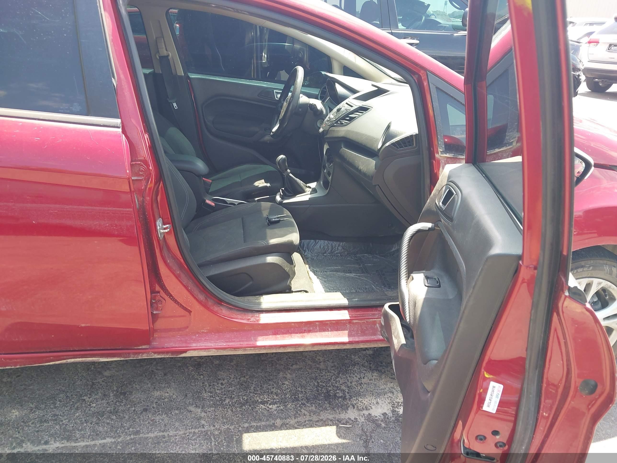 2014 Ford Fiesta Se Red vin: 3FADP4EJ4EM243715