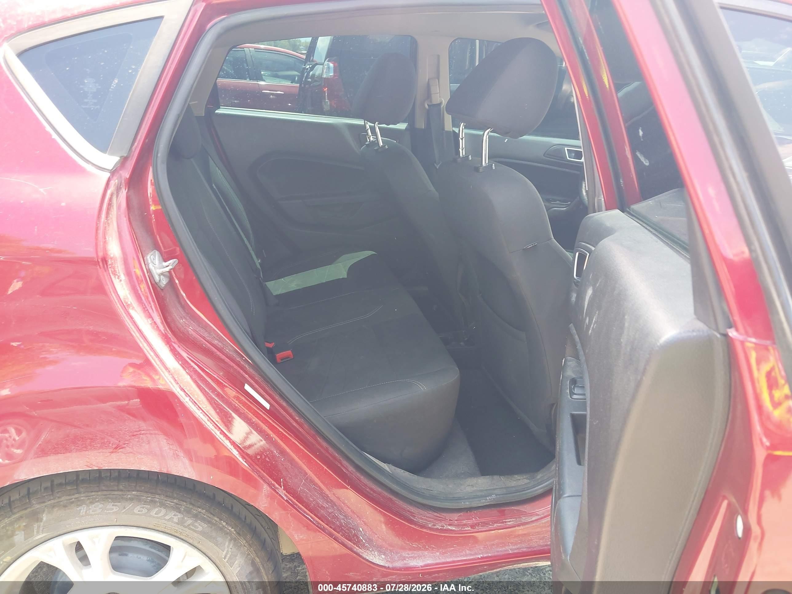 2014 Ford Fiesta Se Red vin: 3FADP4EJ4EM243715