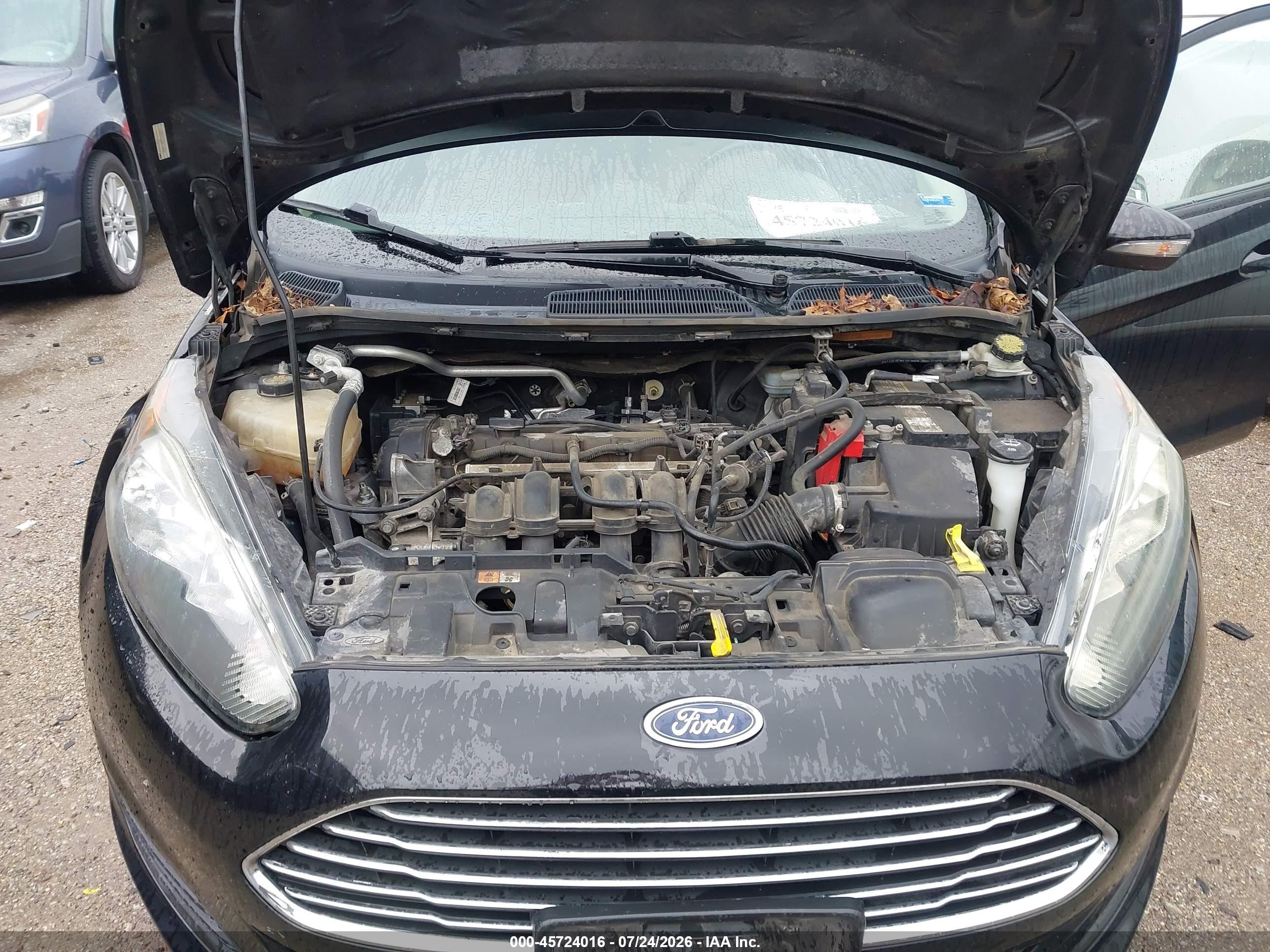 2015 Ford Fiesta Se Черный vin: 3FADP4EJ4FM136276