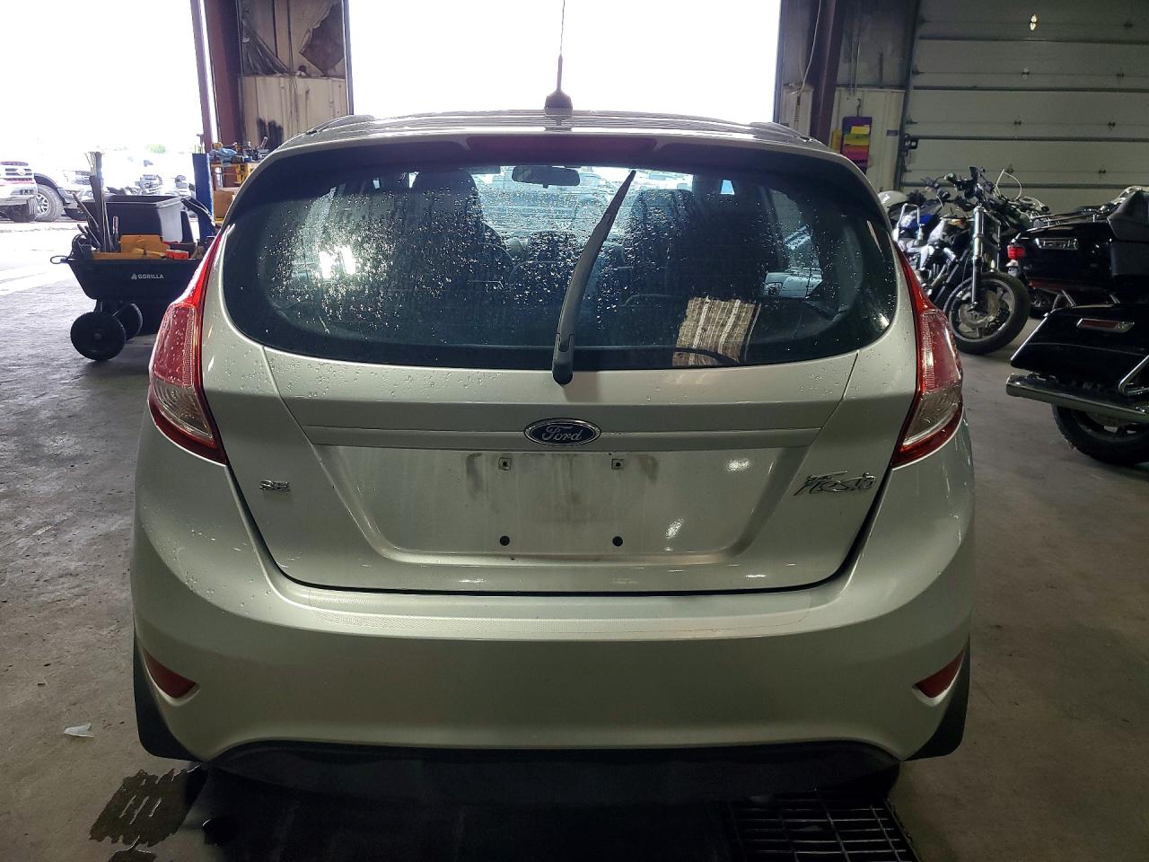2015 Ford Fiesta Se Silver vin: 3FADP4EJ4FM167446
