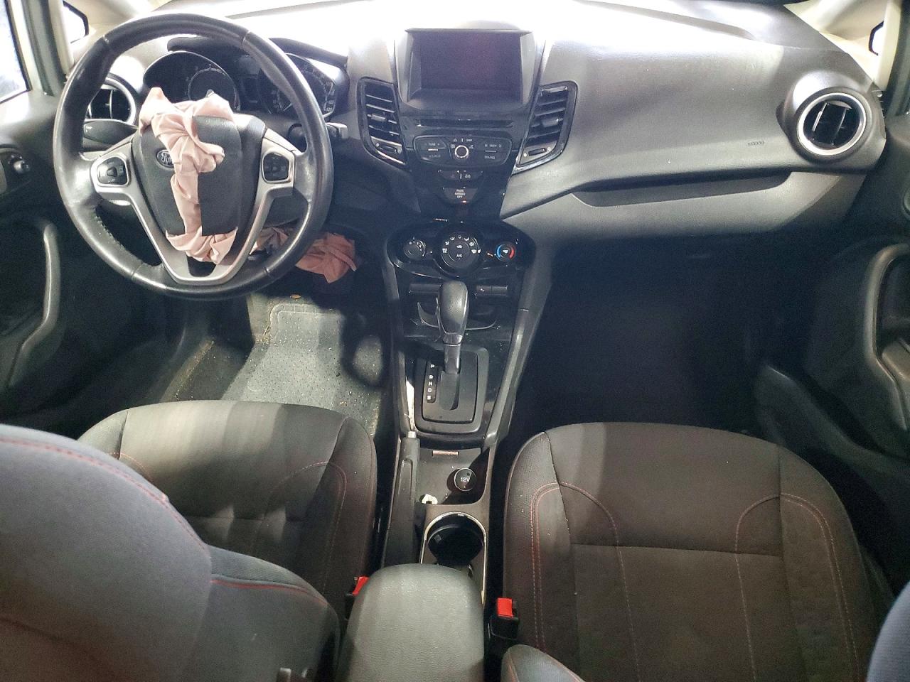 2015 Ford Fiesta Se Silver vin: 3FADP4EJ4FM167446