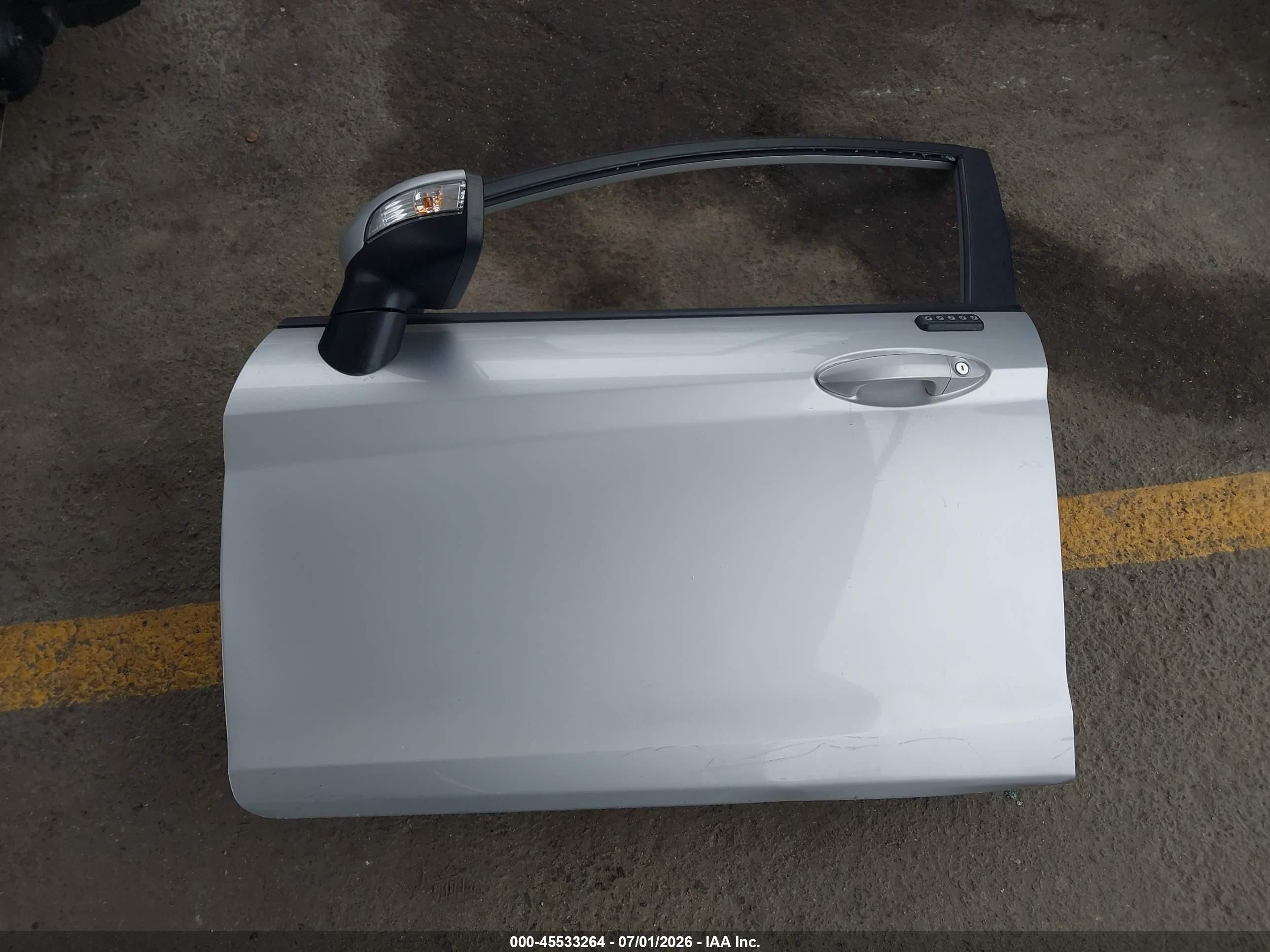 2015 Ford Fiesta Se Silver vin: 3FADP4EJ4FM181749