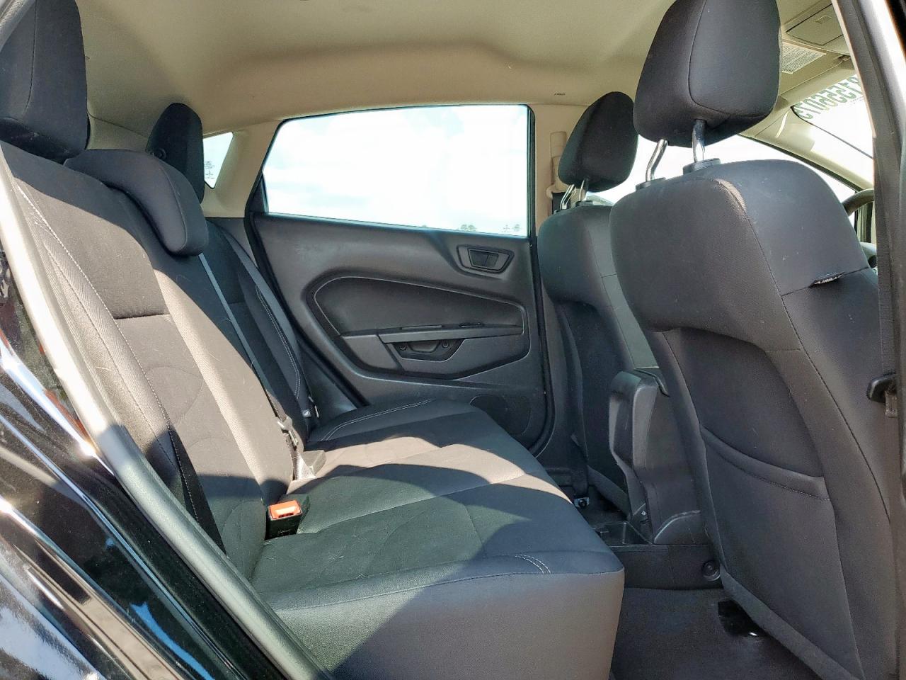 2018 Ford Fiesta Se Black vin: 3FADP4EJ4JM106719