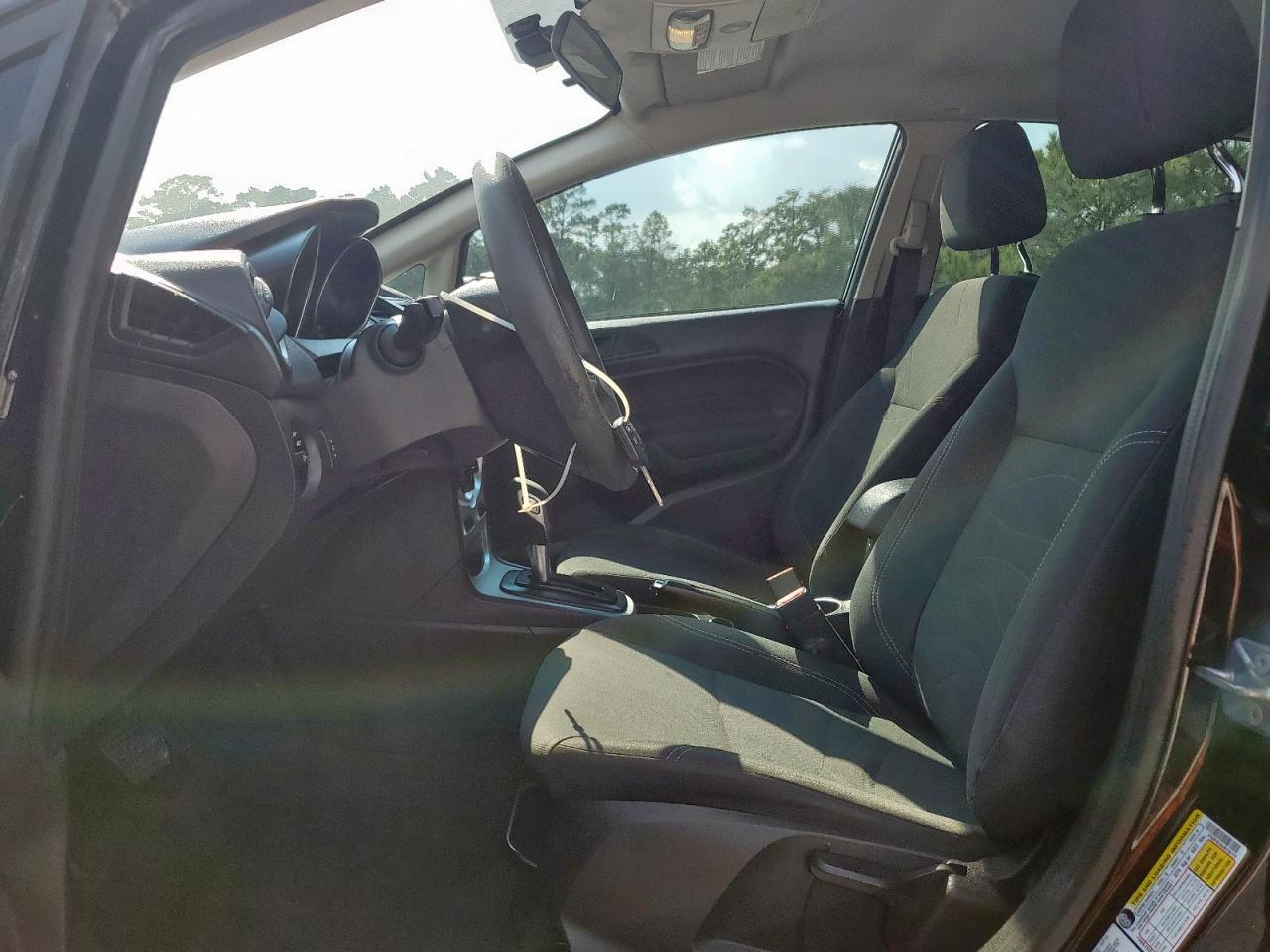 2018 Ford Fiesta Se Black vin: 3FADP4EJ4JM106719