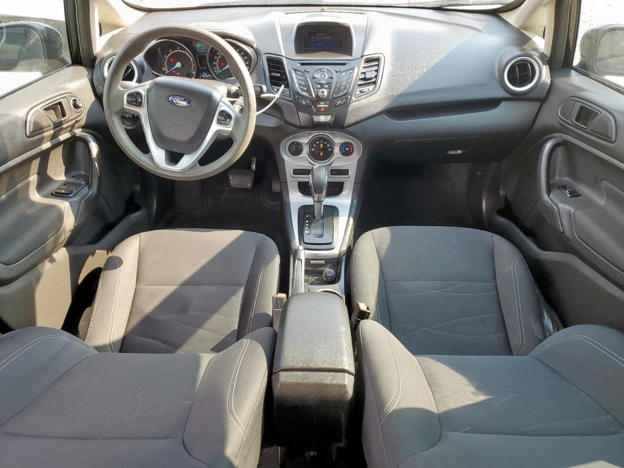 2018 Ford Fiesta Se Black vin: 3FADP4EJ4JM106719