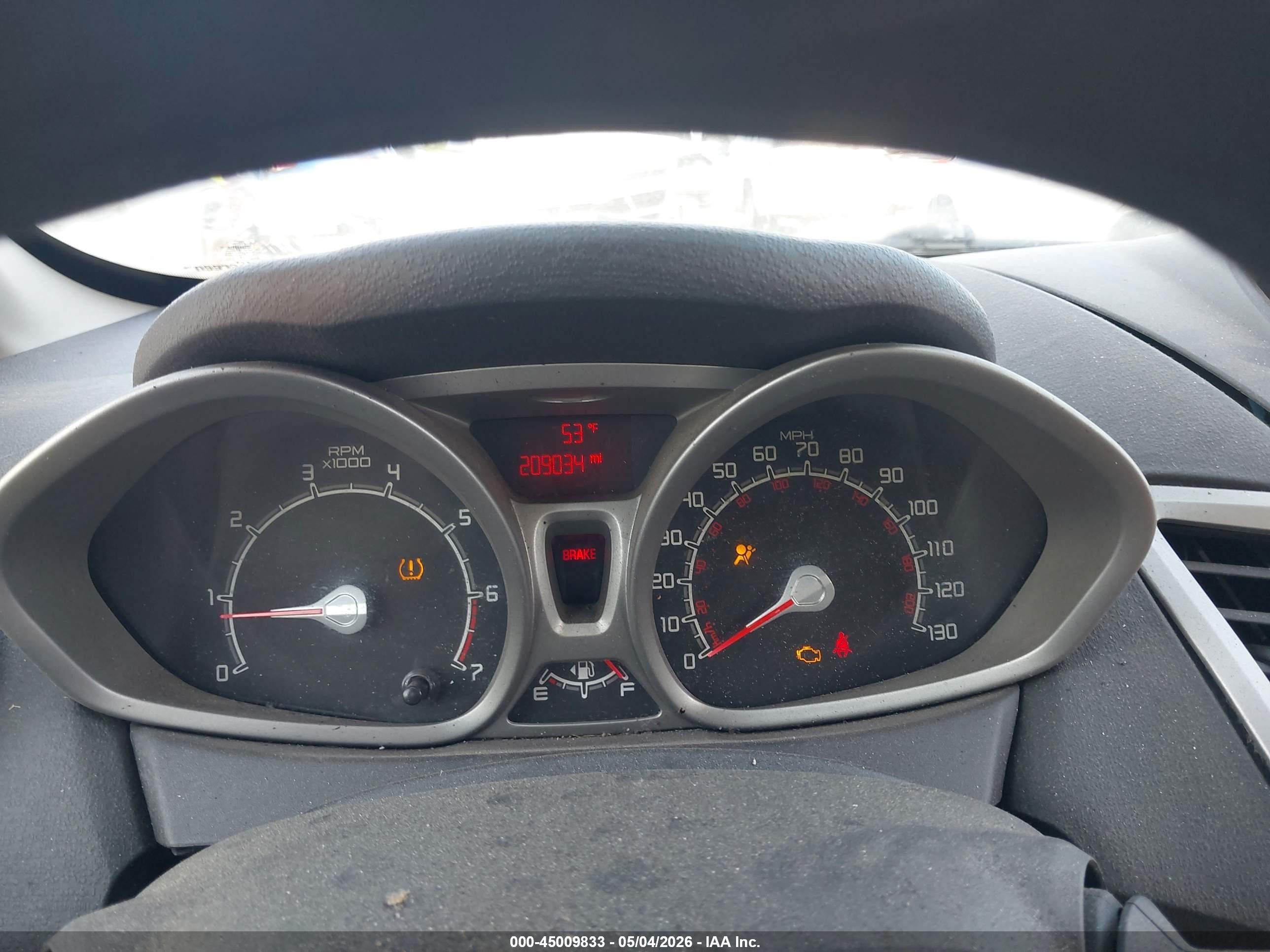 2011 Ford Fiesta Se Red vin: 3FADP4EJ5BM115852