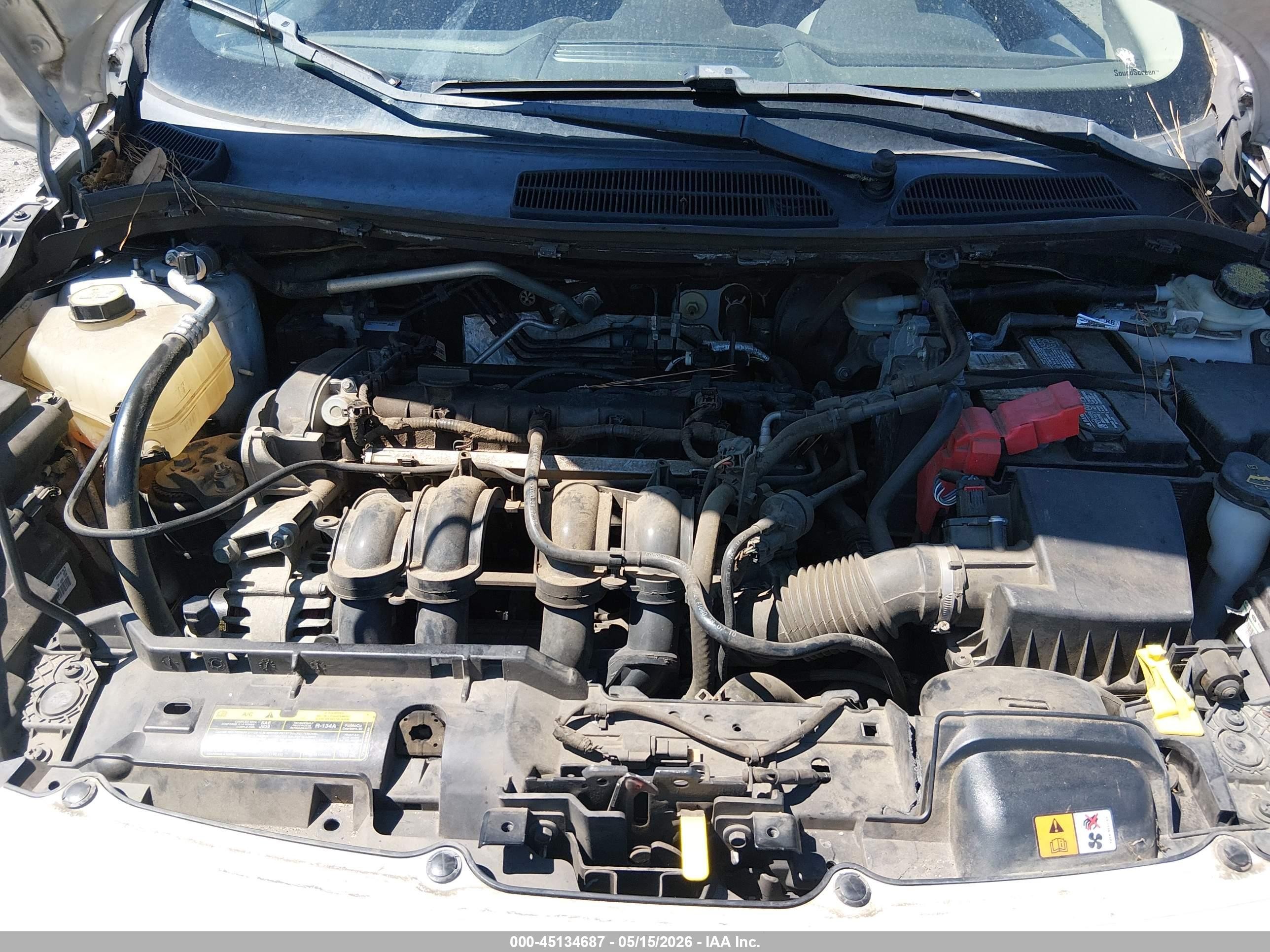 2011 Ford Fiesta Se Белый vin: 3FADP4EJ5BM191362
