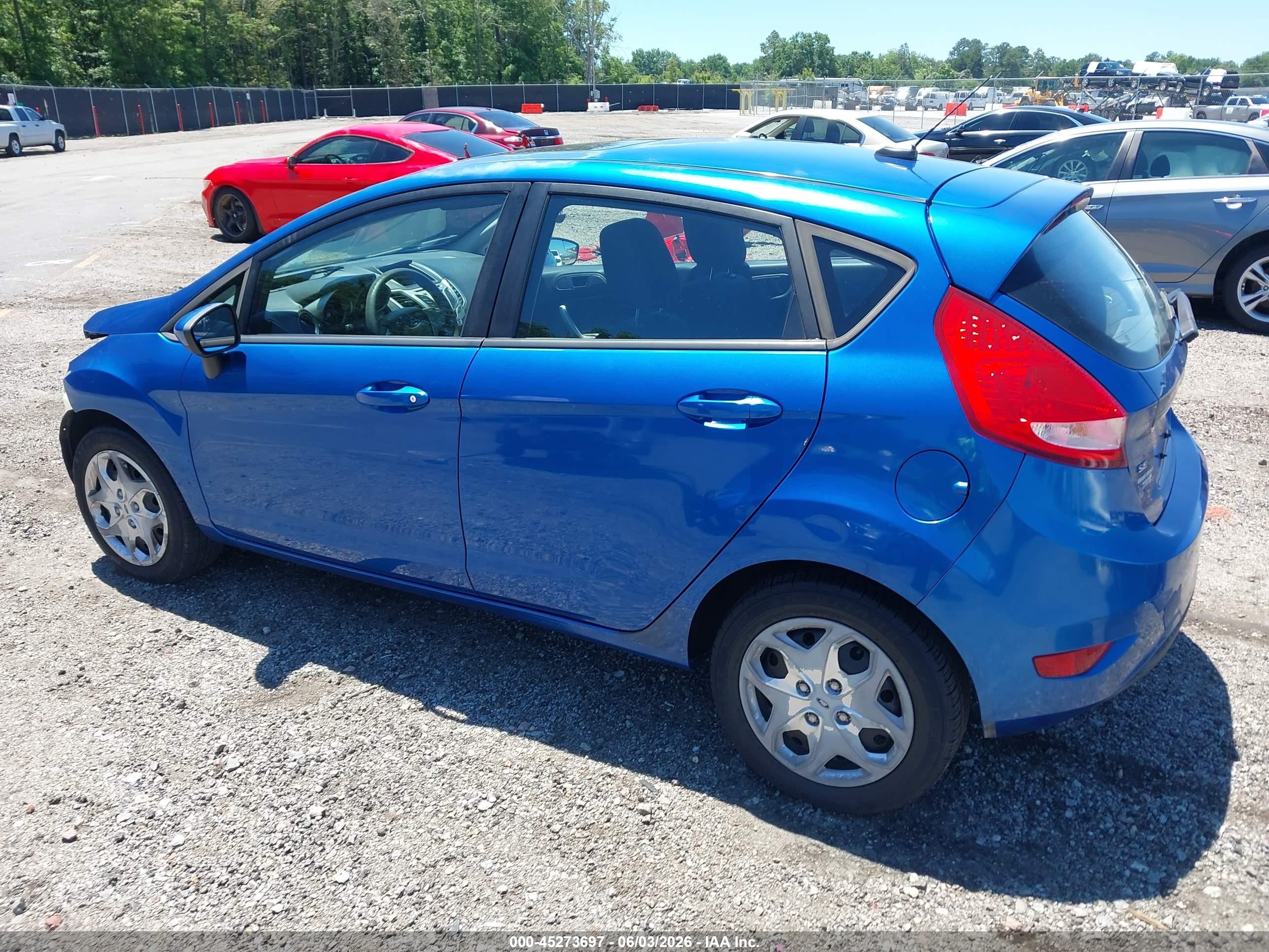2011 Ford Fiesta Se Blue vin: 3FADP4EJ5BM206569