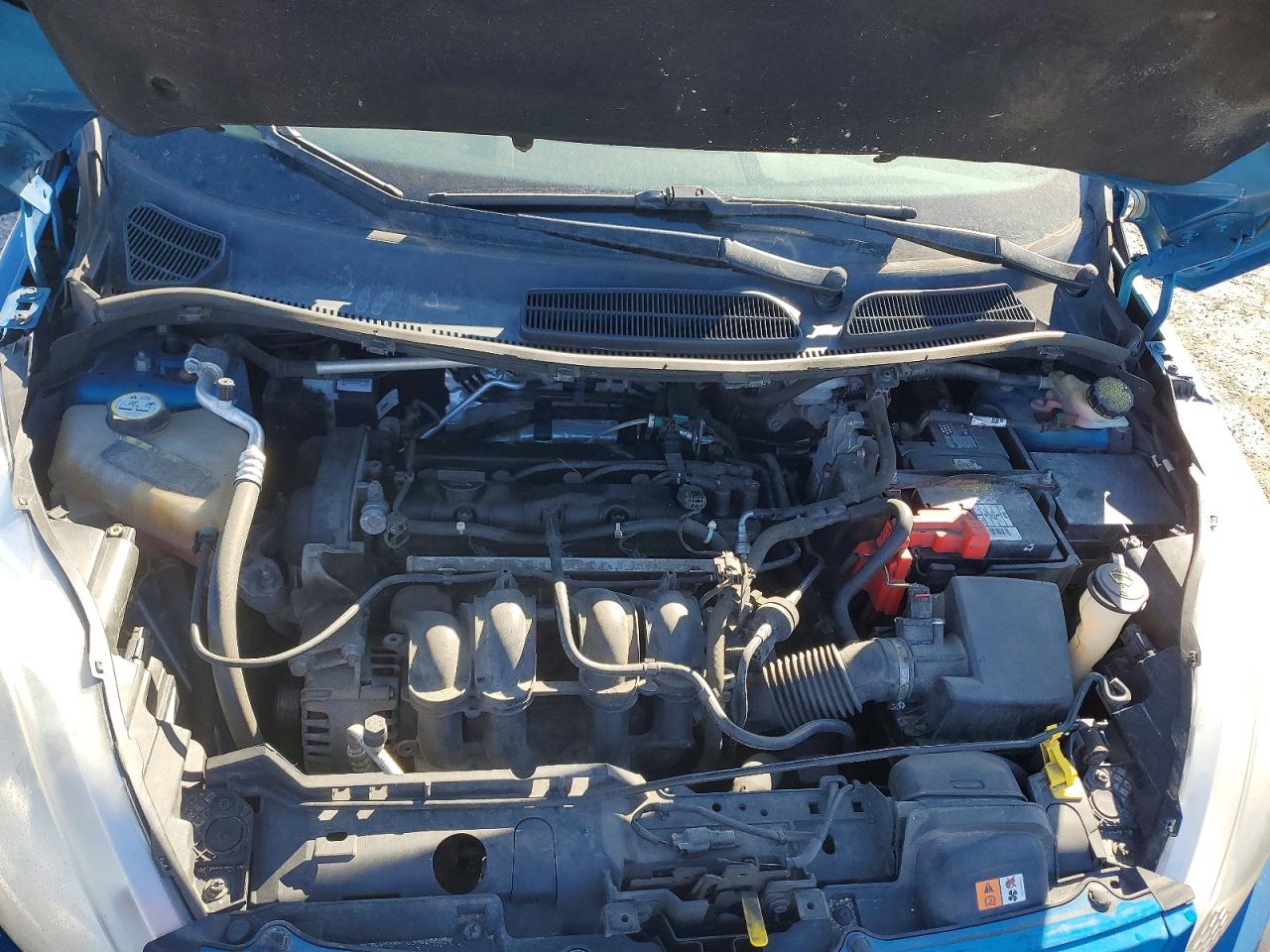 2012 Ford Fiesta Se Blue vin: 3FADP4EJ5CM157813