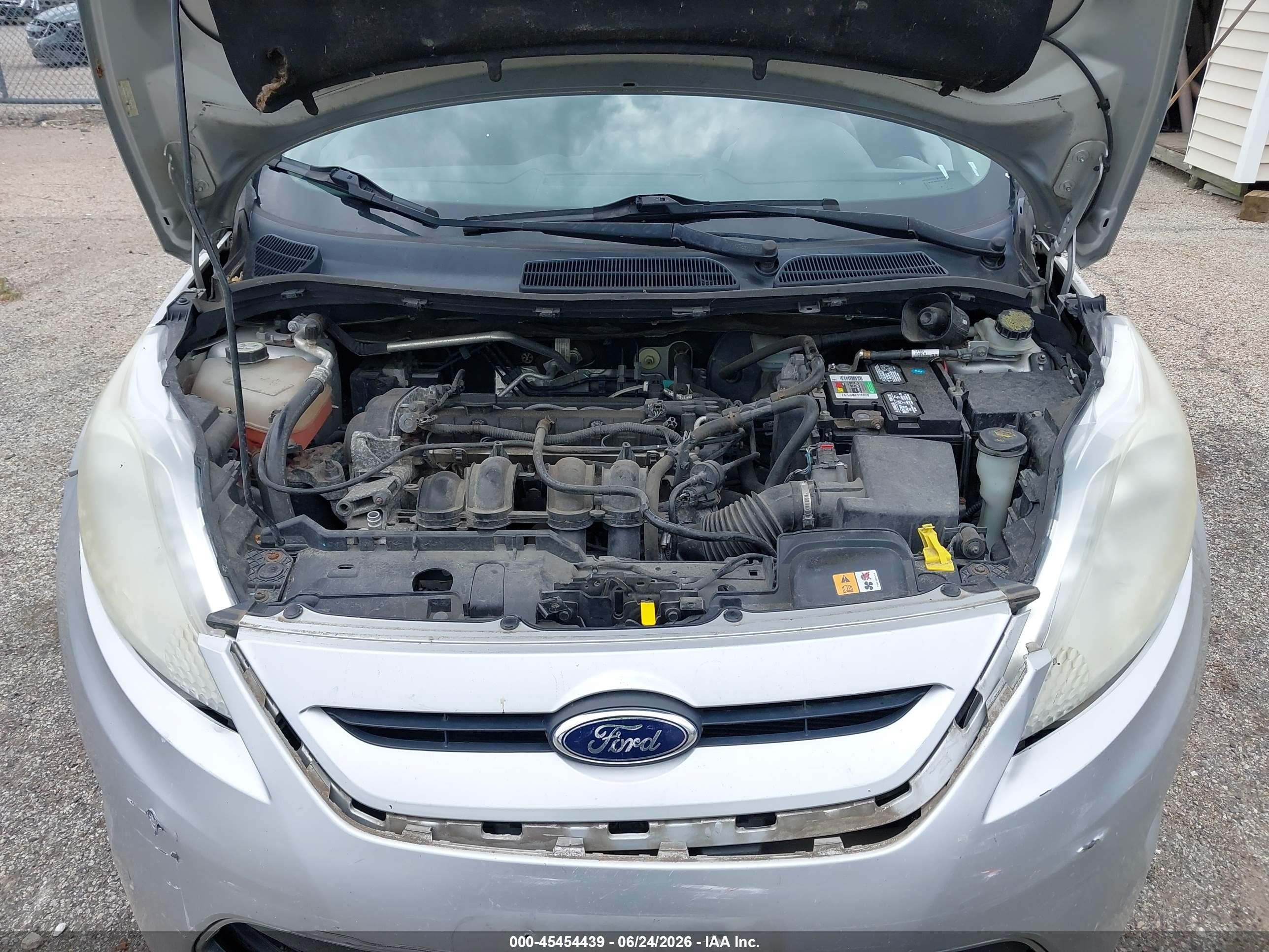 2012 Ford Fiesta Se Silver vin: 3FADP4EJ5CM207903