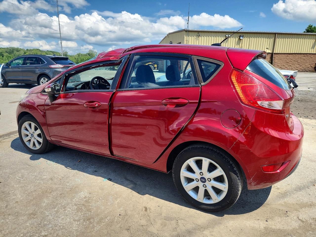 2013 Ford Fiesta Se Красный vin: 3FADP4EJ5DM103137